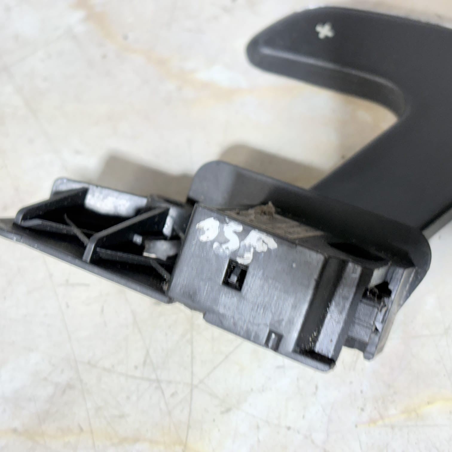 Citroen C4 Grand Picasso Plus (+) Gear Shift Pad 346070013