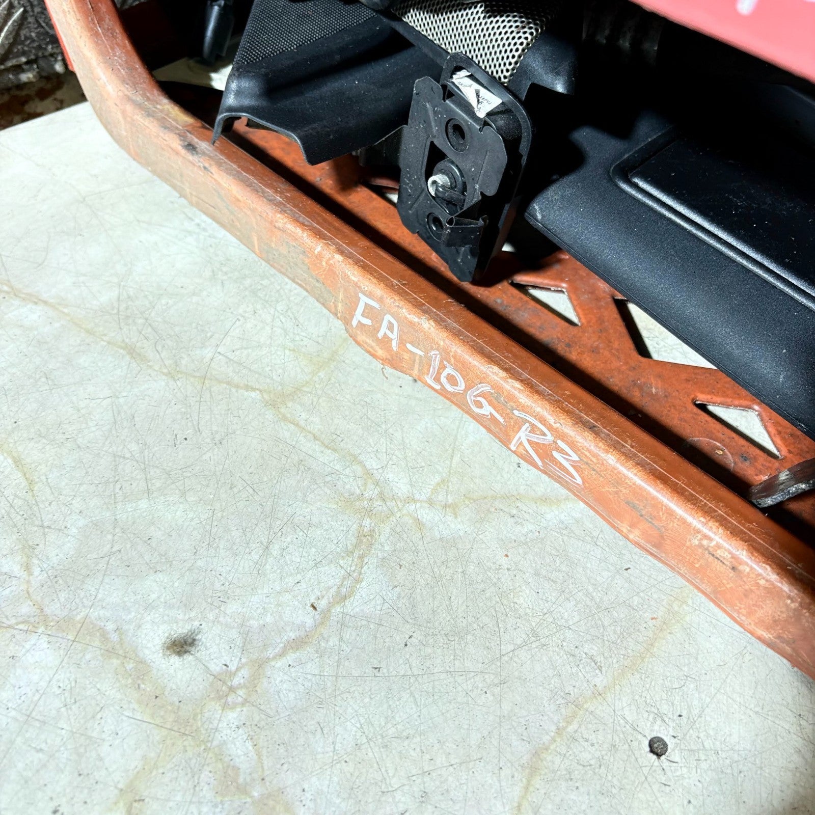 DODGE Caliber 1 generation (2006-2013) Tailgate Boot Lock