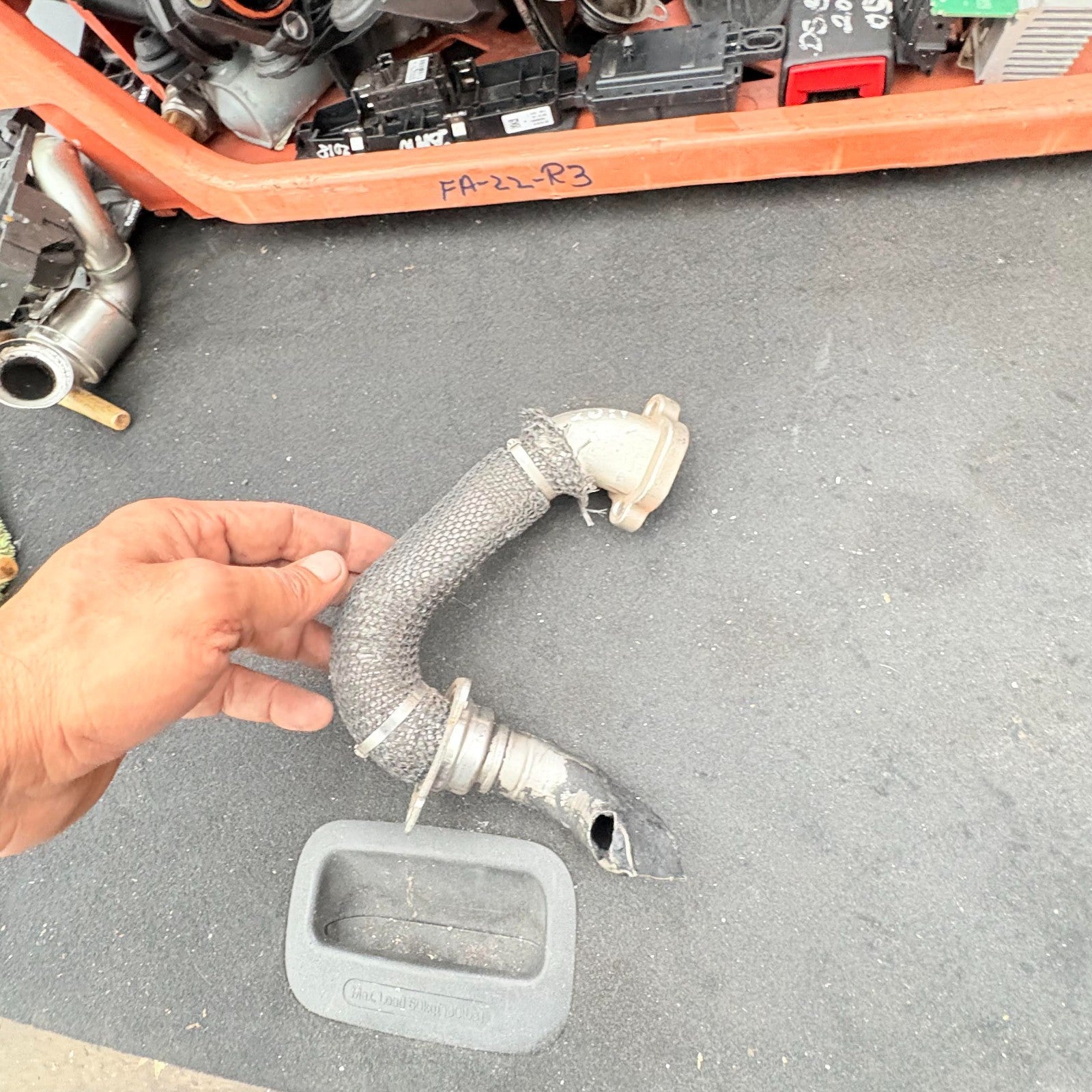 VAUXHALL INSIGNIA EGR Valve Connector tube pipe 2008-2013