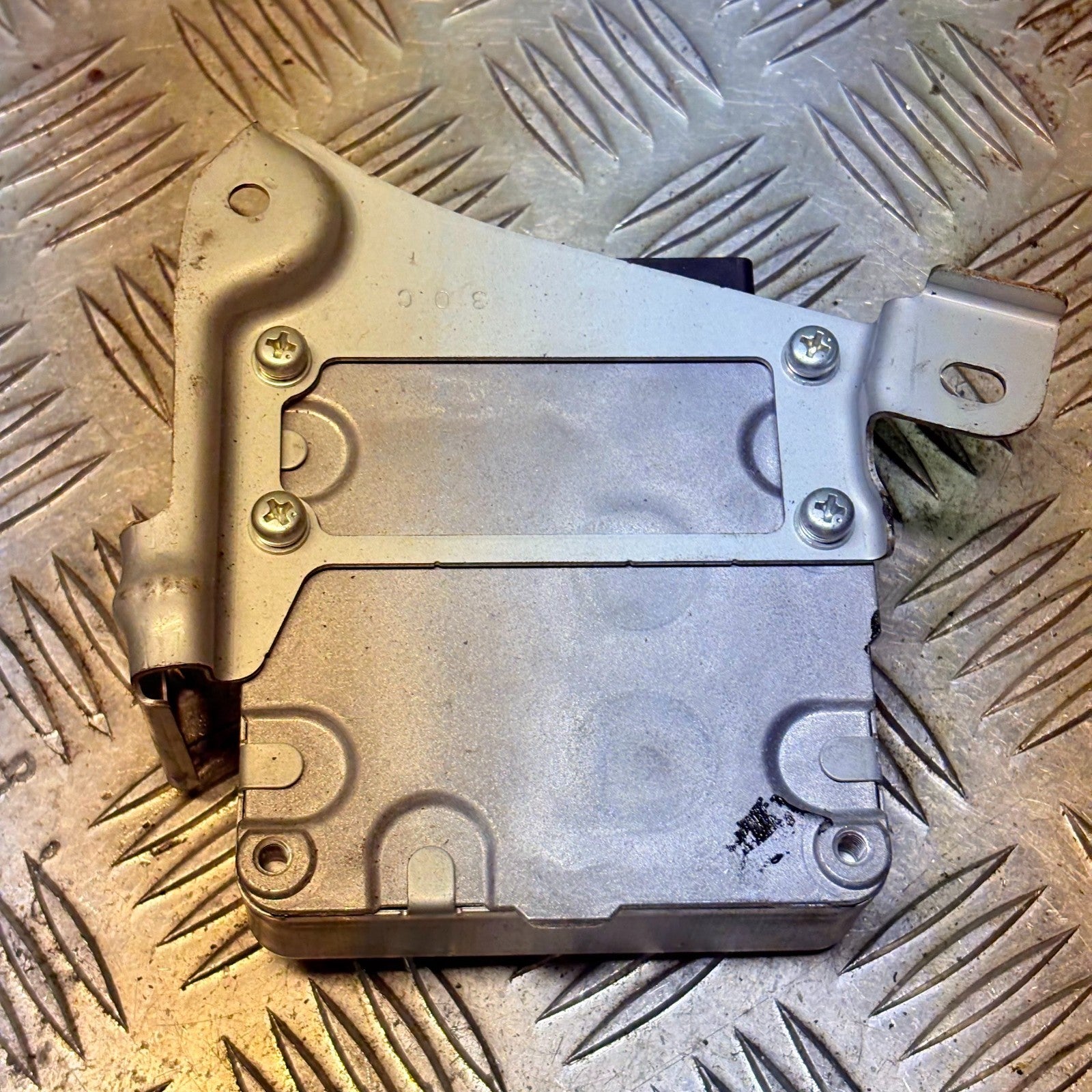 Toyota Yaris MK3 XP130 2011-2017 EPS Steering ECU 89650-0D273 JL501-003984