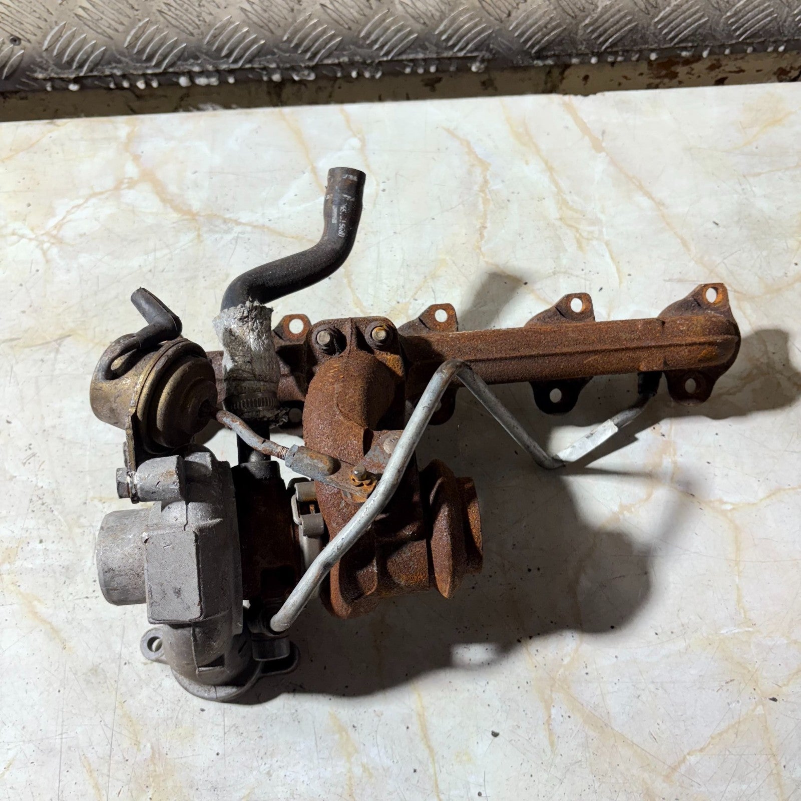 Ford Fiesta Mk7 1.6 TDCi 2008-2013 Turbocharger & Exhaust Manifold Duratorq