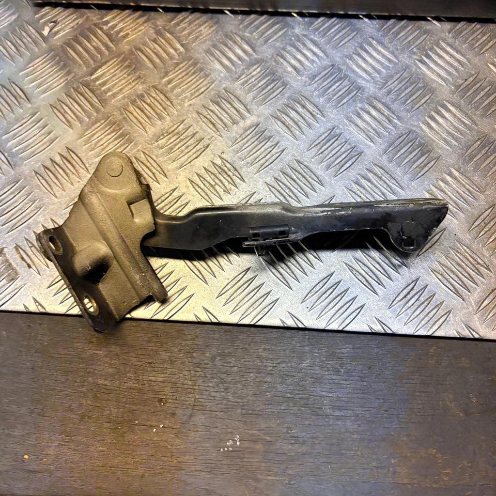 KIA SORENTO 2002-2009 Front Right Bonnet Hinge