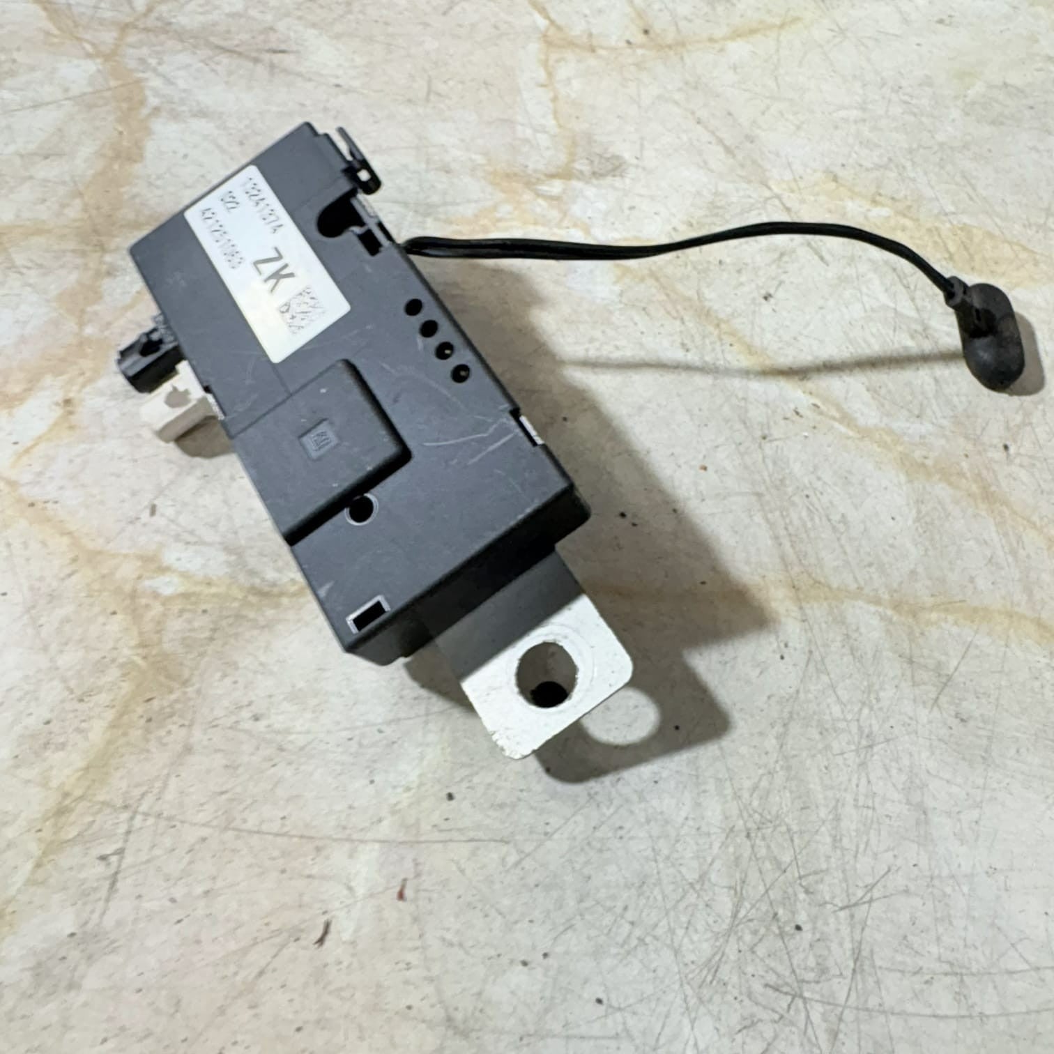 Vauxhall Insignia 2008-2017 Astra J 2009-2015 Rear Window Aerial Amp 13241374 ZK