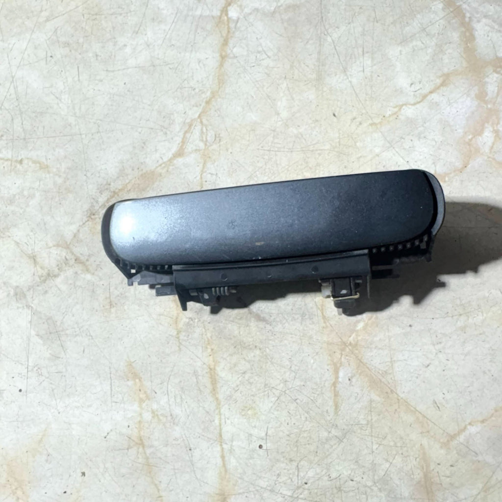 AUDI A6 RIGHT REAR OUTER DOOR HANDLE GREY