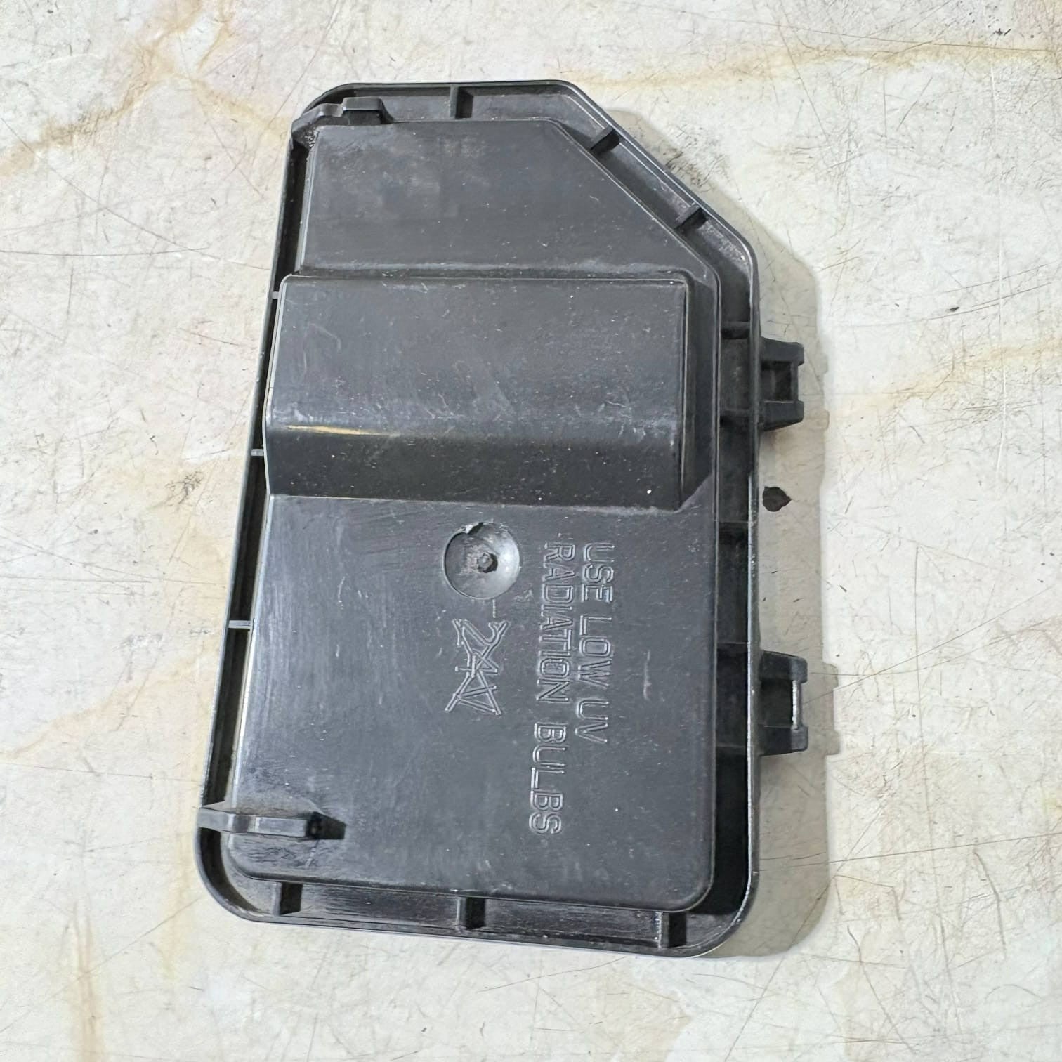 Ford Focus Mk1 Nearside Headlight Bulb dust cover 126149713824