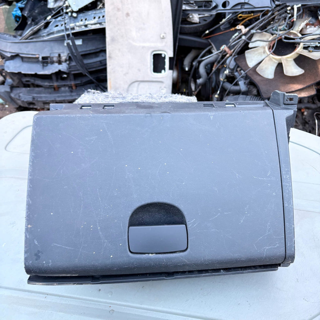 HYUNDAI I20 2009 GLOVE BOX STORAGE COMPARTMENT 84529-1J900