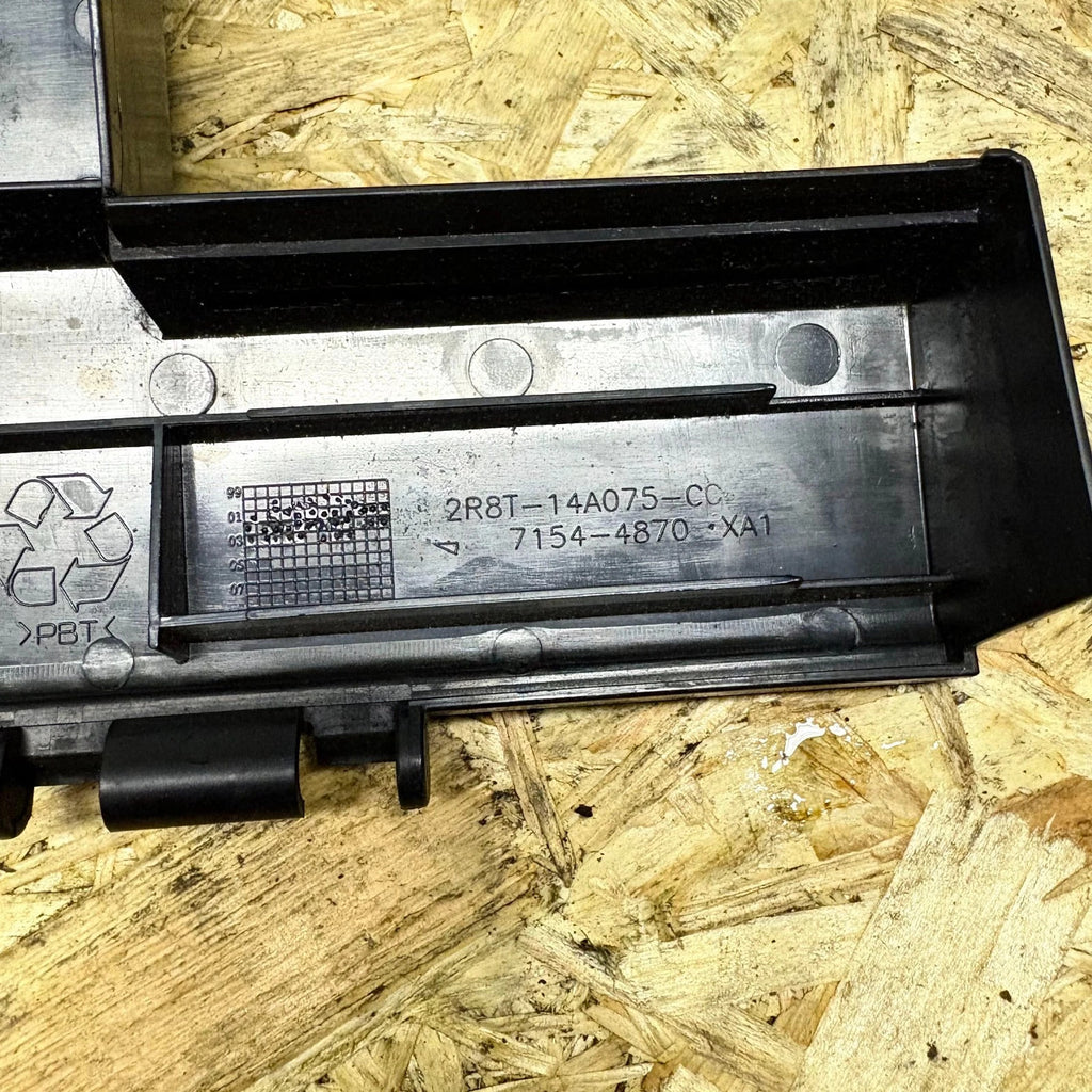 Jaguar S-Type X200 2000-2008 Fuse/Relay Box Lid Cover 2R8T14A075CC