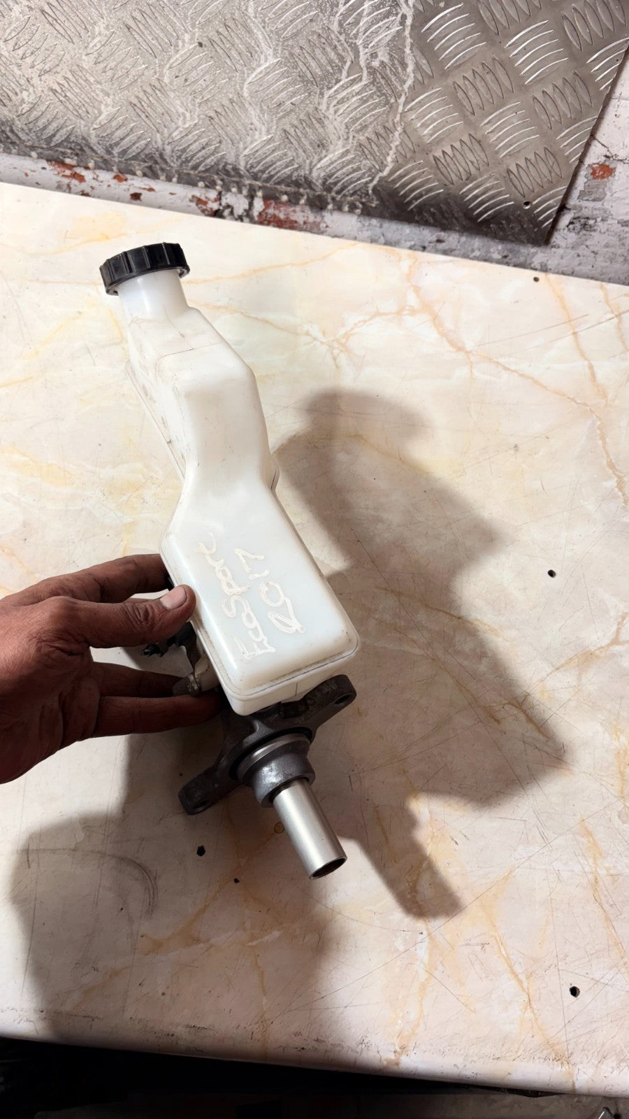 FORD ECOSPORT 2013-2017 1.0 ECOBOOST BRAKE MASTER CYLINDER 06735610081 2071495