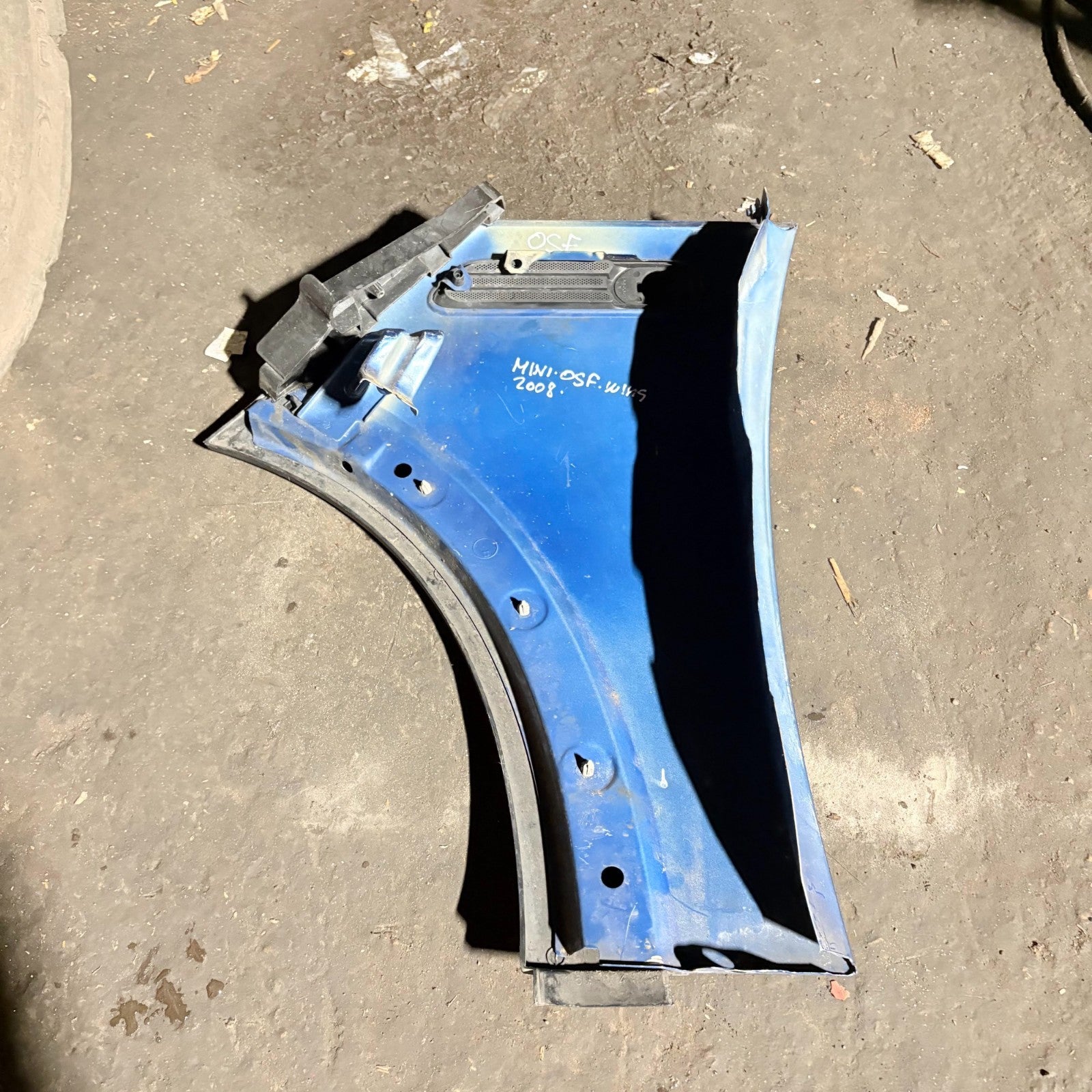 MINI COOPER FRONT WING DRIVER SIDE RIGHT 2008