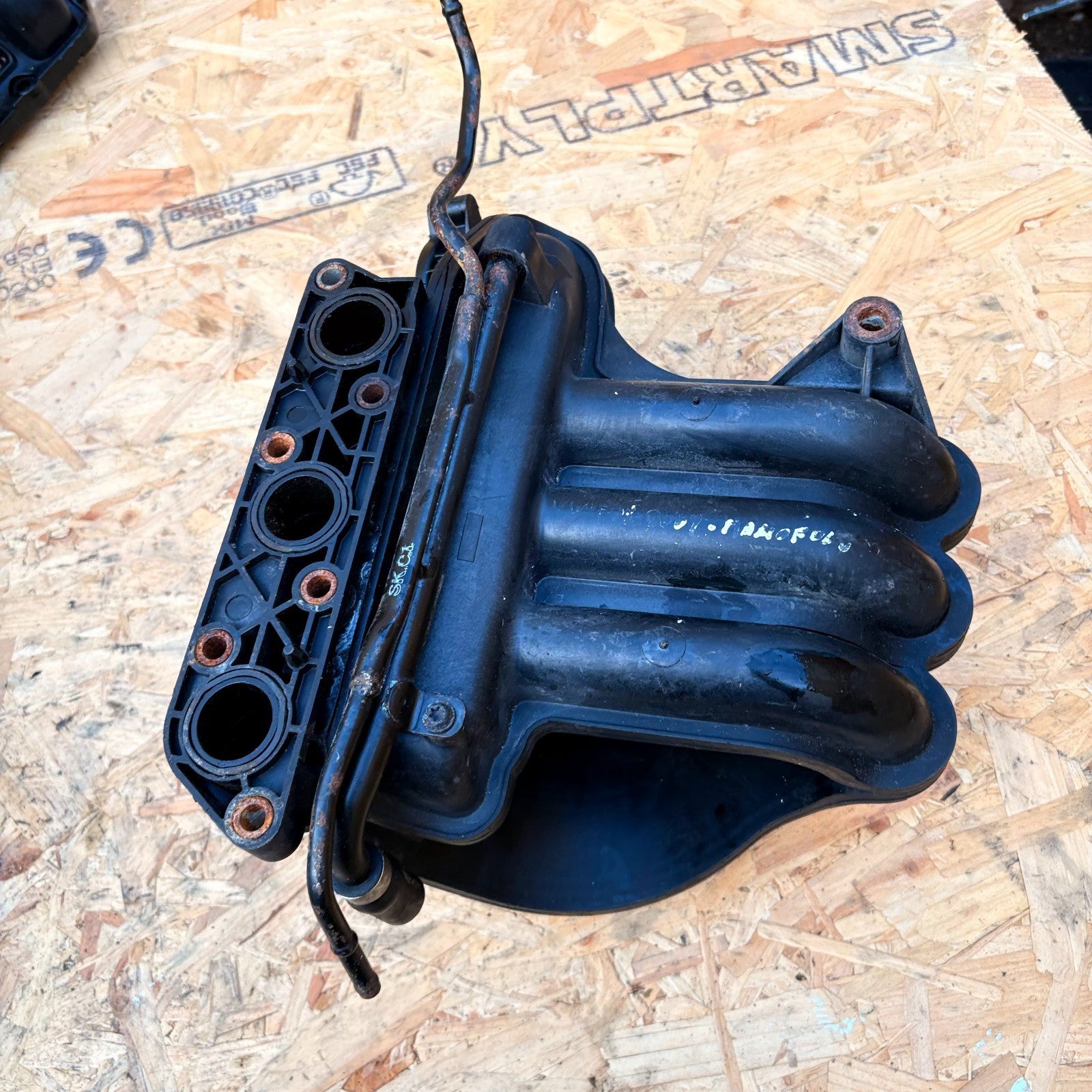 VW Polo Fabia Ibiza 1.2 Petrol Intake Manifold 2002-2009 03D129766L