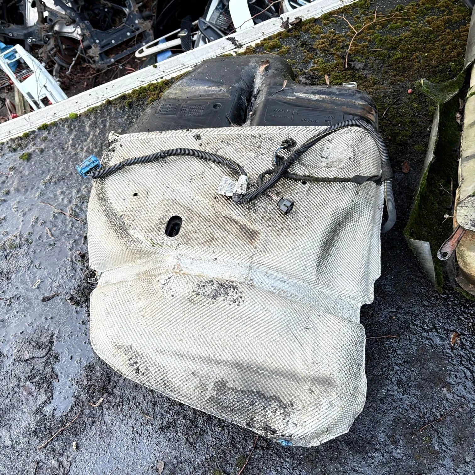 Vauxhall Insignia Diesel Fuel Tank 13247189 VEI40554