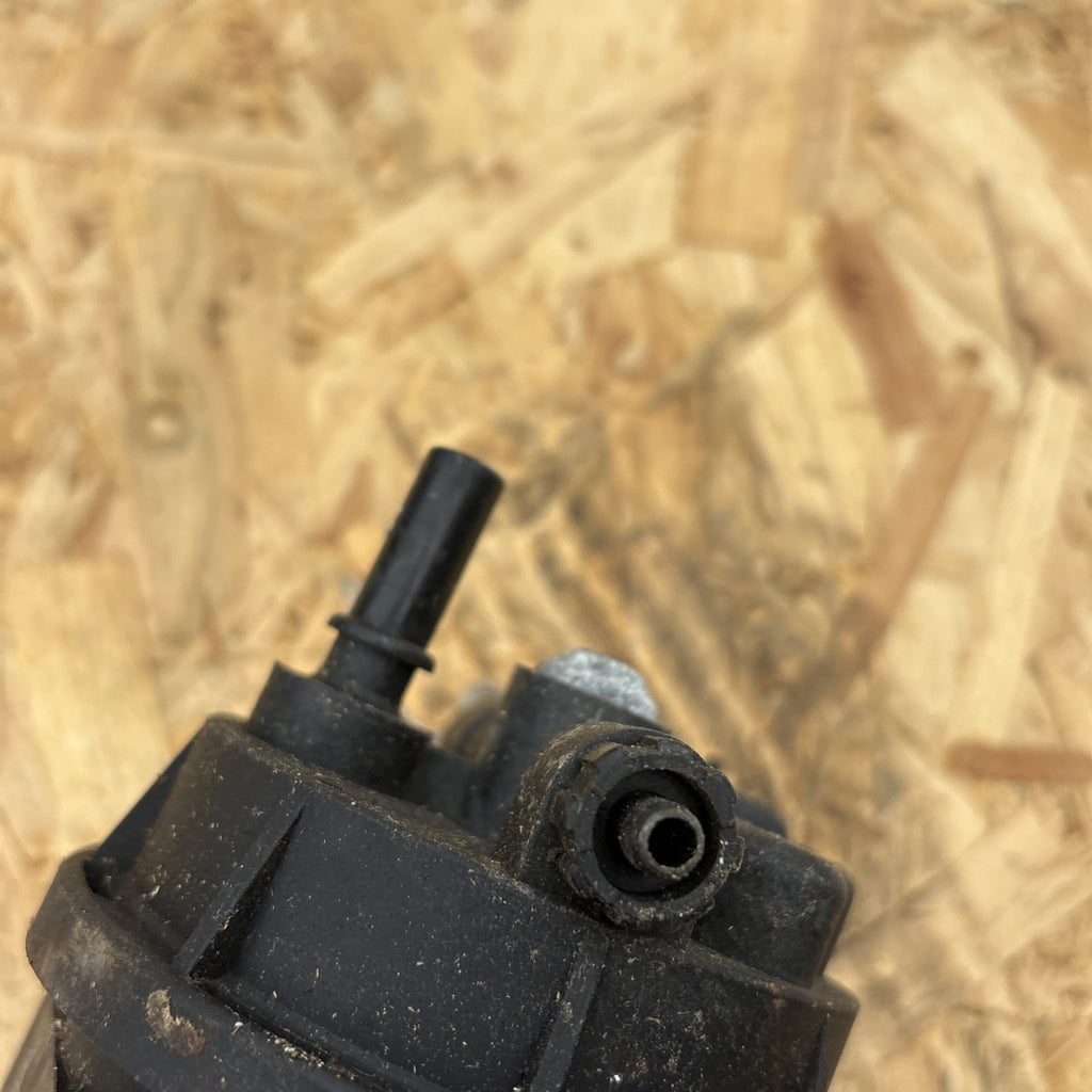 RENAULT GRAND SCÉNIC II JM0/1 Fuel Filter Housing 8200169353 1.87 27717940