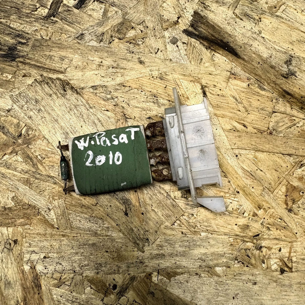 Toyota Aygo MK3 5DR 2010 1.6 DIESEL HEATER RESISTOR 3422663