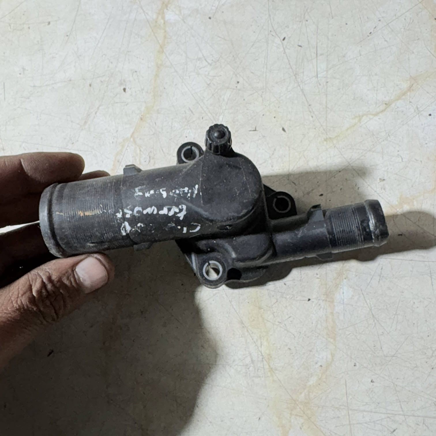 Renault Clio III 05-14 Twingo II 07-14 1.2 16V Thermostat Housing 8200660882
