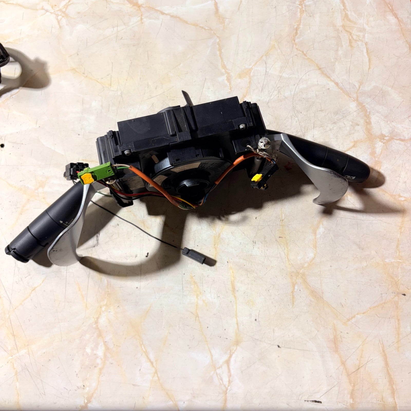 2004 CITROEN C3 Comms Unit and Stalks
