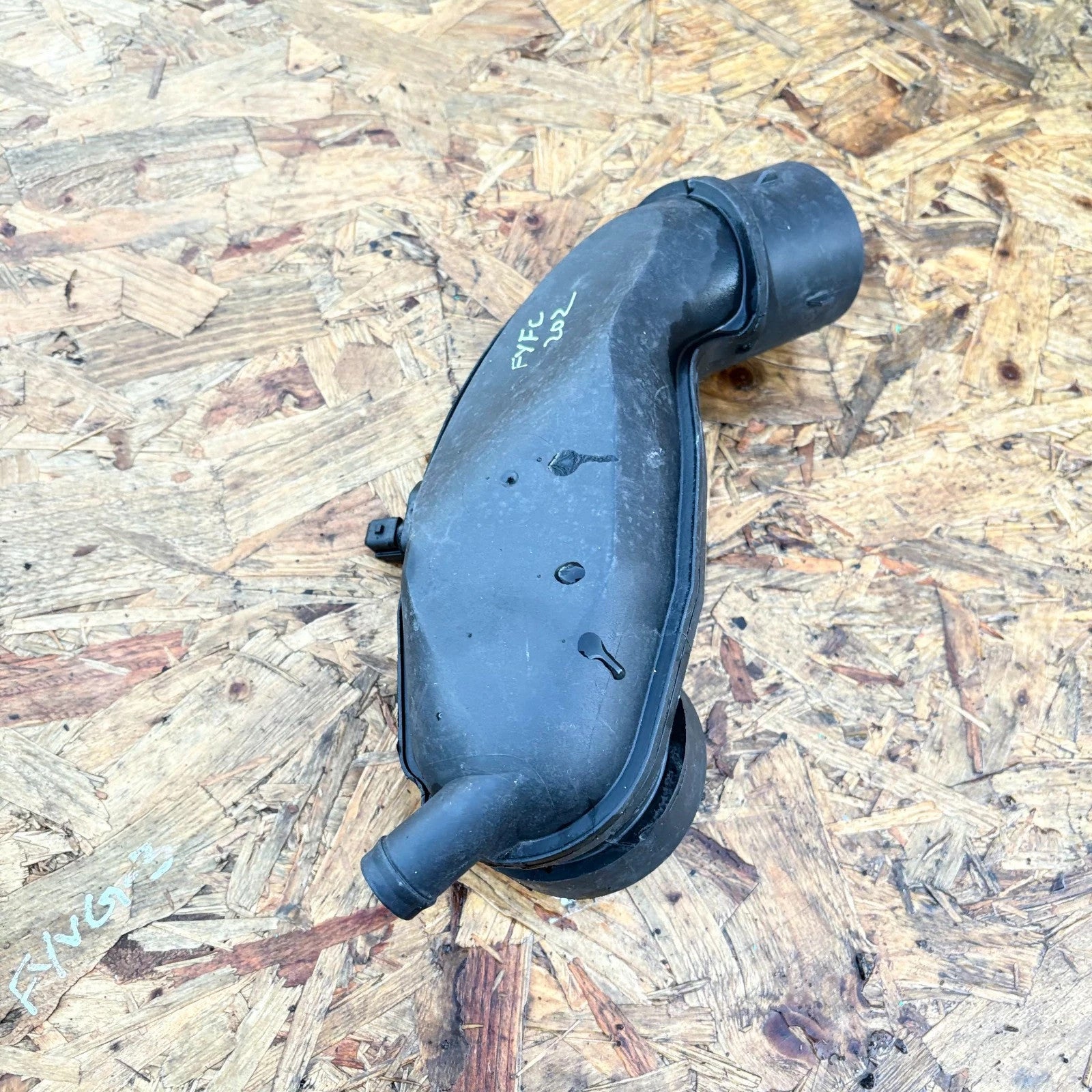 Audi A6 C5 2.4/2.8/3.0 V6 2001?2004 Air Intake Duct Pipe 078133356S