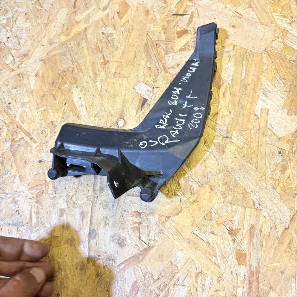 AUDI TT 2007-2014 REAR RIGHT BUMPER SUPPORT BRACKET 8J0807454B