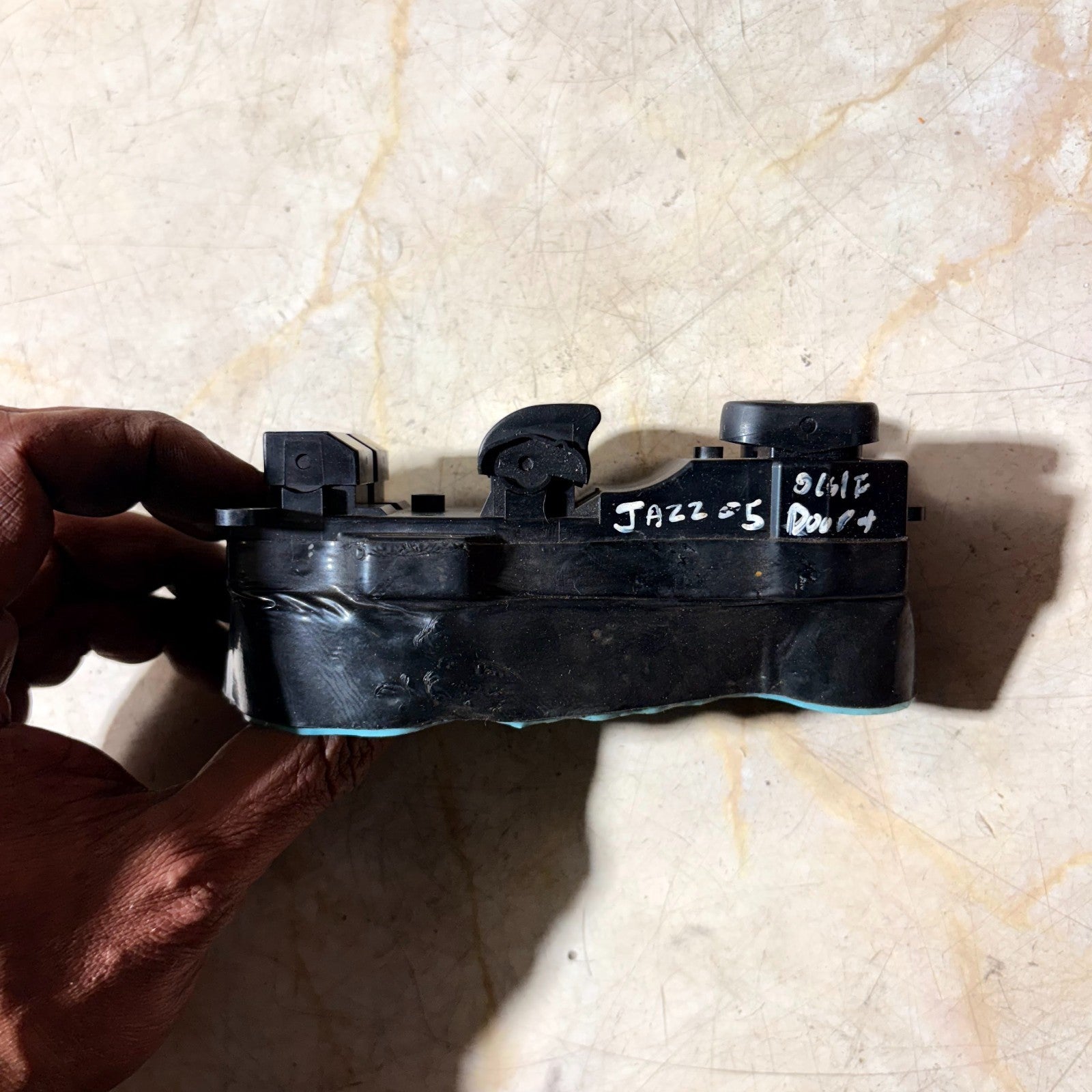 HONDA JAZZ GD 2005-2008 DRIVER WINDOW SWITCH 35755-SAA-305-M1 FRONT RIGHT