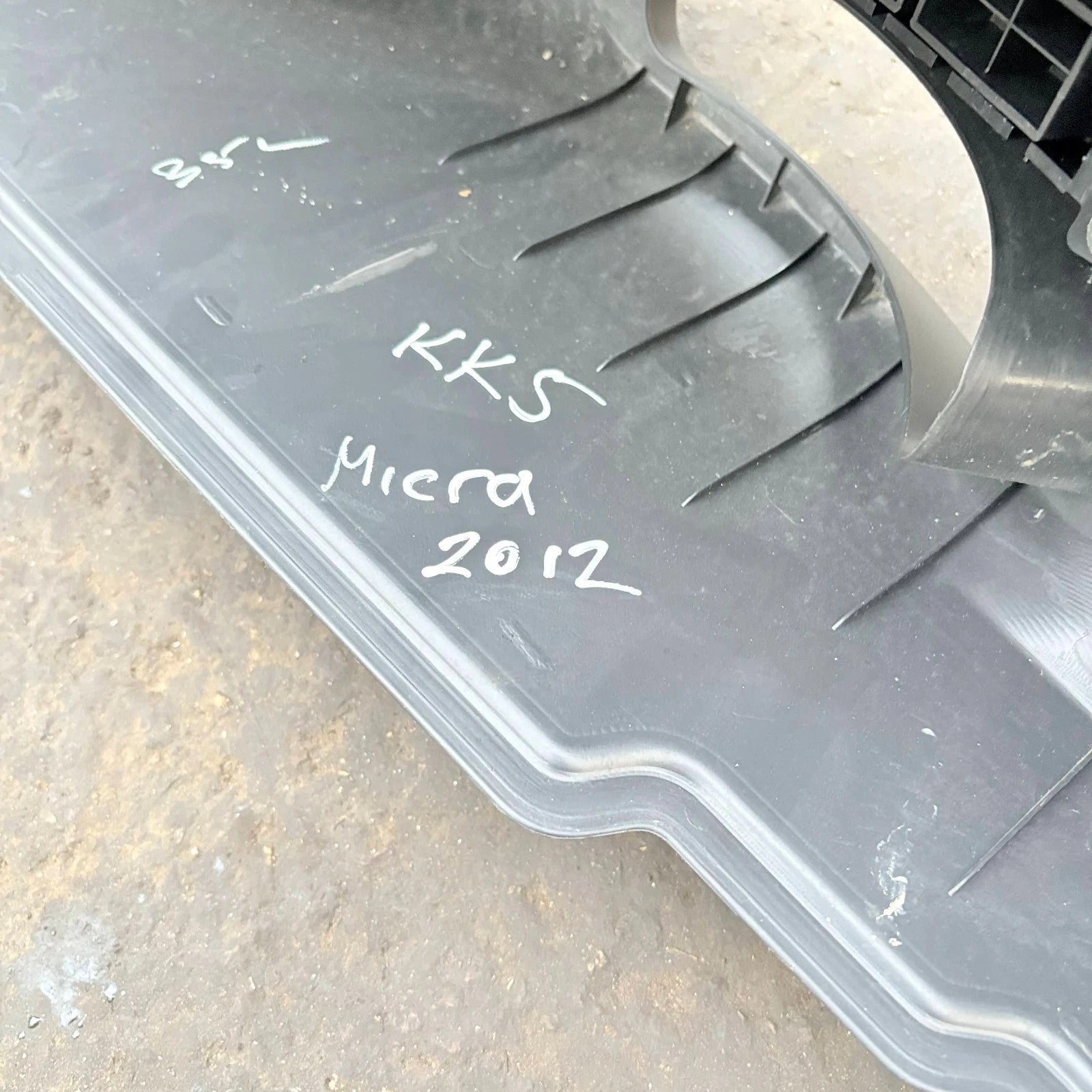 NISSAN MICRA CENTRE CONSOLE 2012