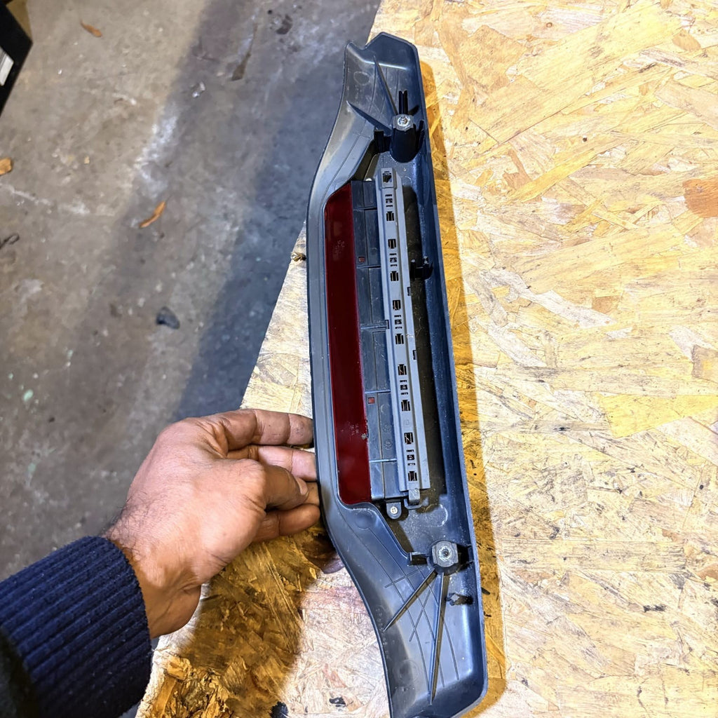 FIAT PUNTO REAR HIGH LEVEL BRAKE LIGHT 0331000 A350