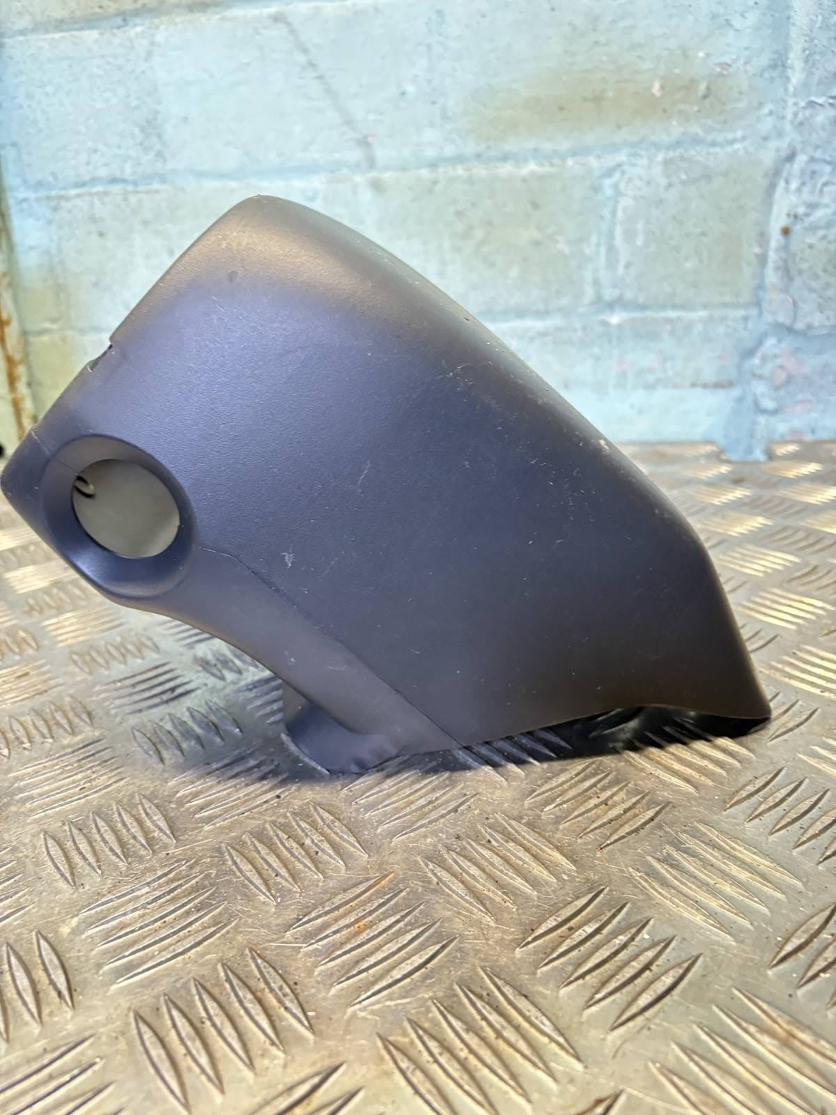 VAUXHALL AGILA B SUZUKI SPLASH 2008-2014 STEERING COLUMN COVERS UPPER LOWER