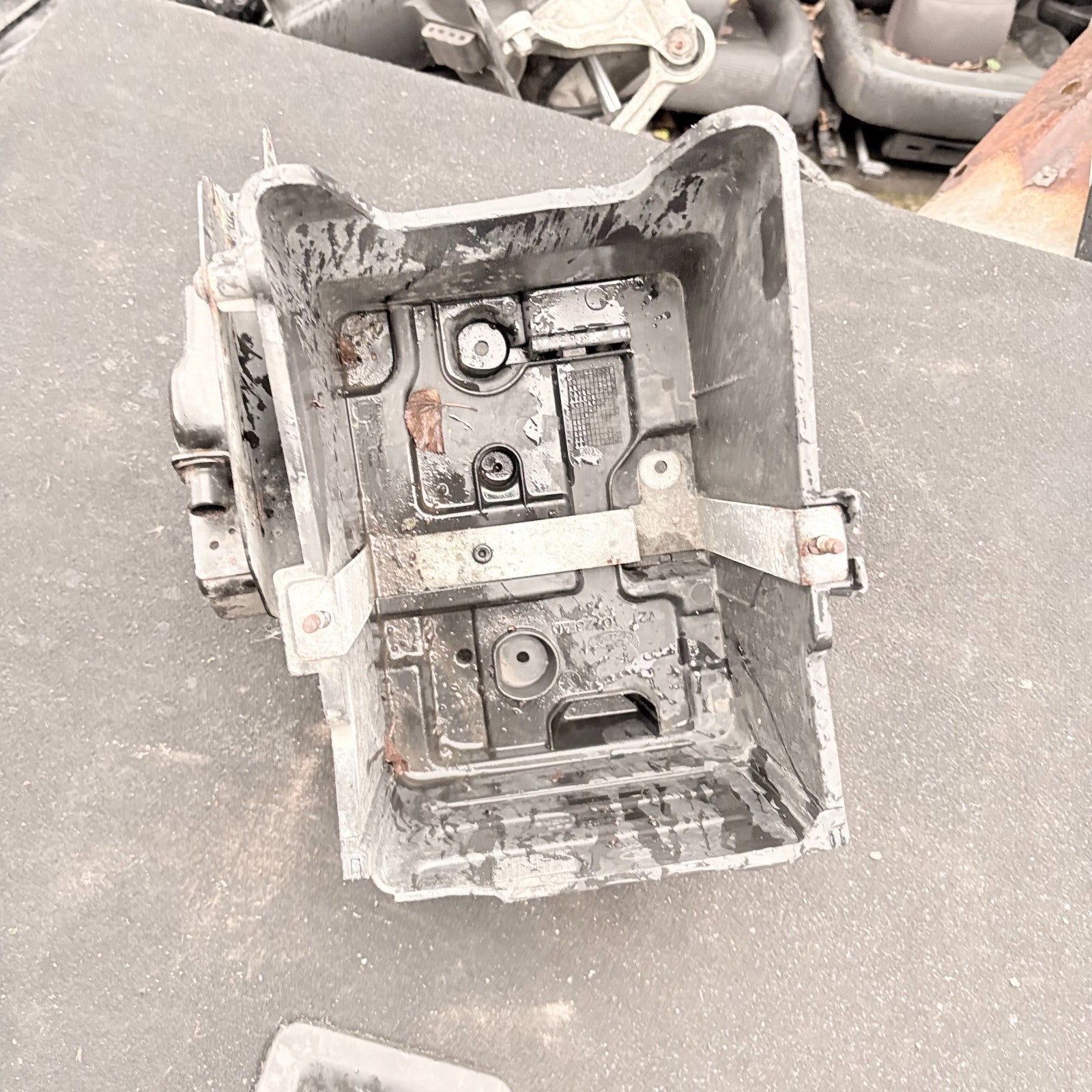 FORD FIESTA MK7 2008-2017 ENGINE BAY BRACKET 8V2112A692