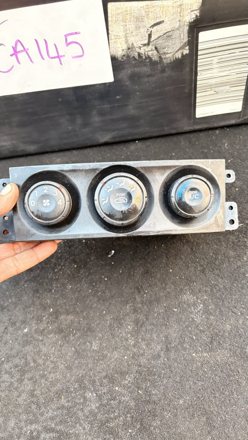 Kia Sorento Mk1 JC 2002-2006 Manual Heater AC Climate Panel 97250-3E500 RHD