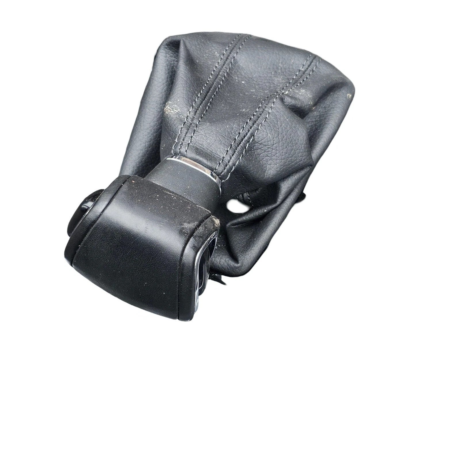 17-24 MK1 SKODA KAROQ SPORTLINE TSI DSG GEARSTICK SURROUND 567713203A
