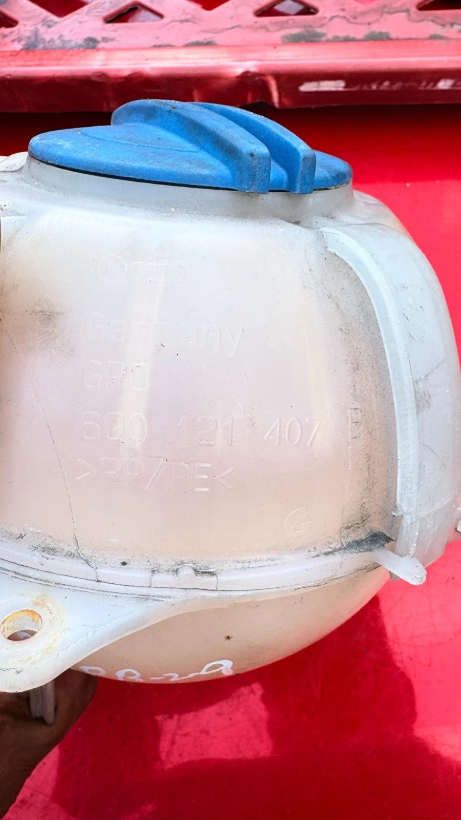 VOLKSWAGEN FOX 2008 RADIATOR EXPANSION BOTTLE