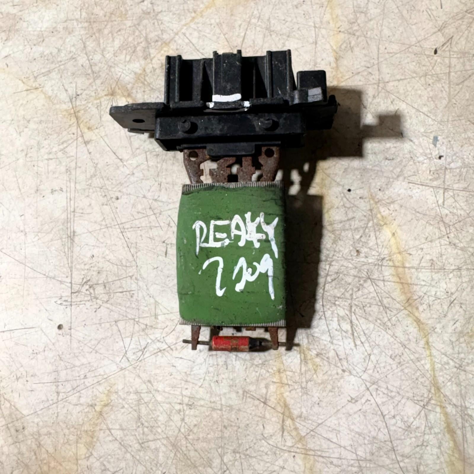 2009 CITROEN RELAY HEATER BLOWER FAN RESISTOR GENUINE OEM