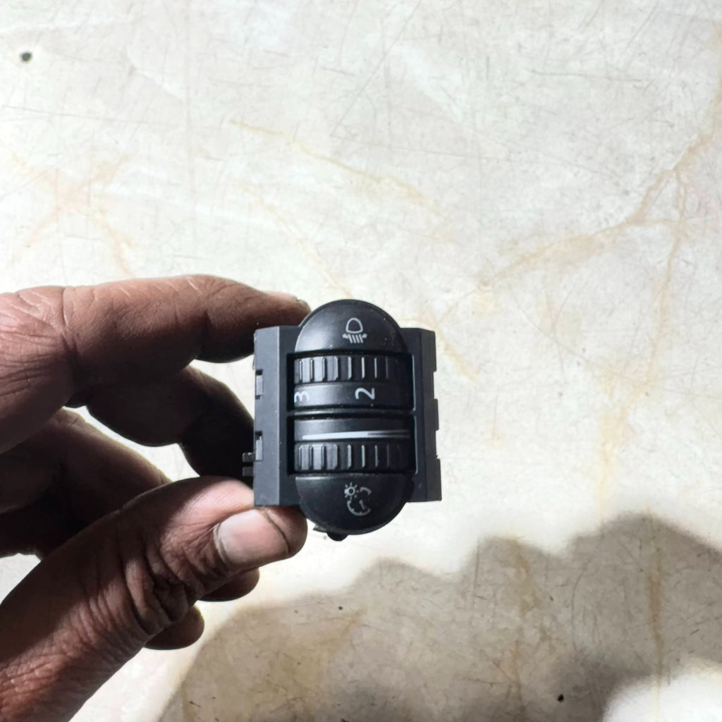 “VW Golf Mk5 2003-2009 Headlight Adjuster & Dash Light Dimmer Switch ” ✅