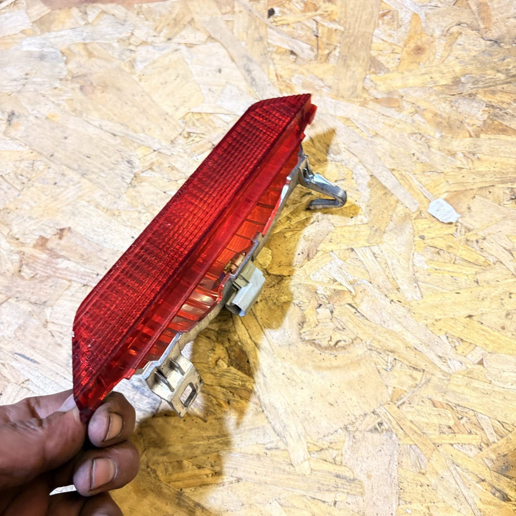 TOYOTA YARIS P9 Rear Third Brake Stop Light 1.4 Diesel 28688084