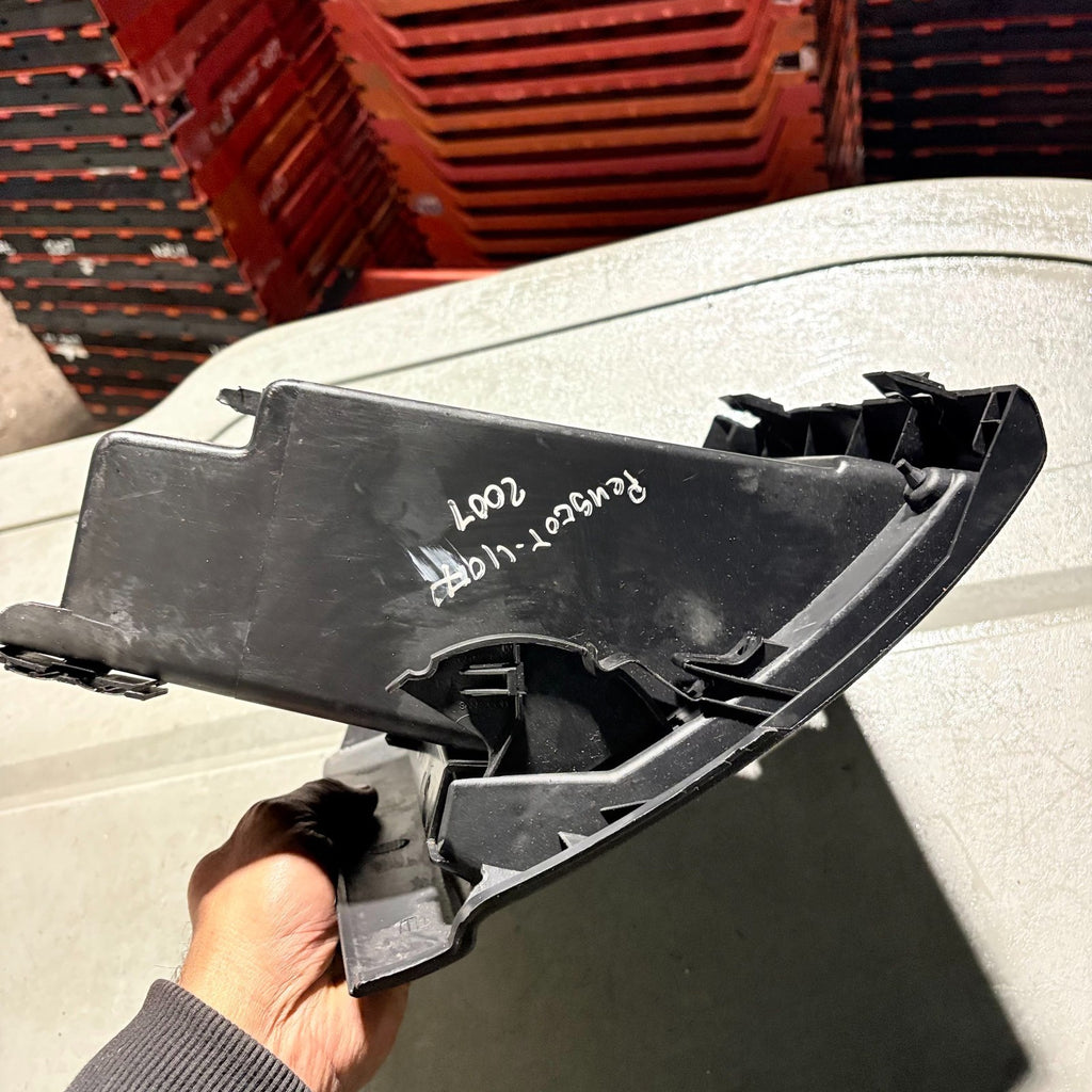Peugeot 407 RHD Front Dashboard Storage Compartment Box 9647299277 2004-2011