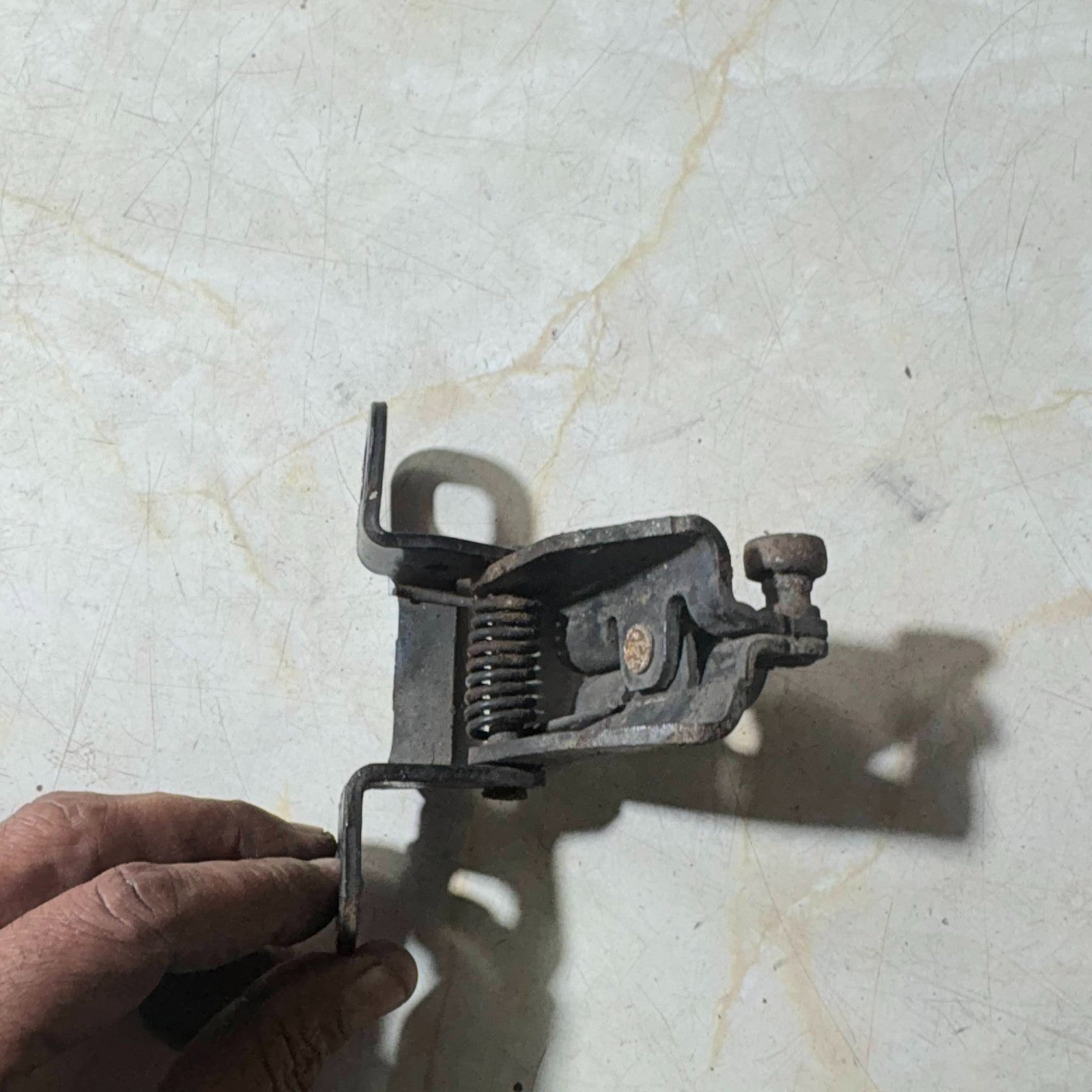 FORD TRANSIT CUSTOM SIDE LOADING DOOR MIDDLE ROLLER GUIDE
