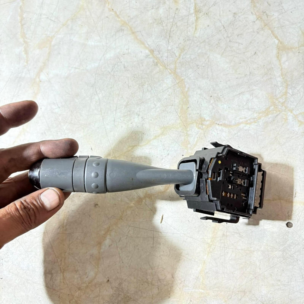 Smart Fortwo 2002-2007 SWITCH WIPER 17D714