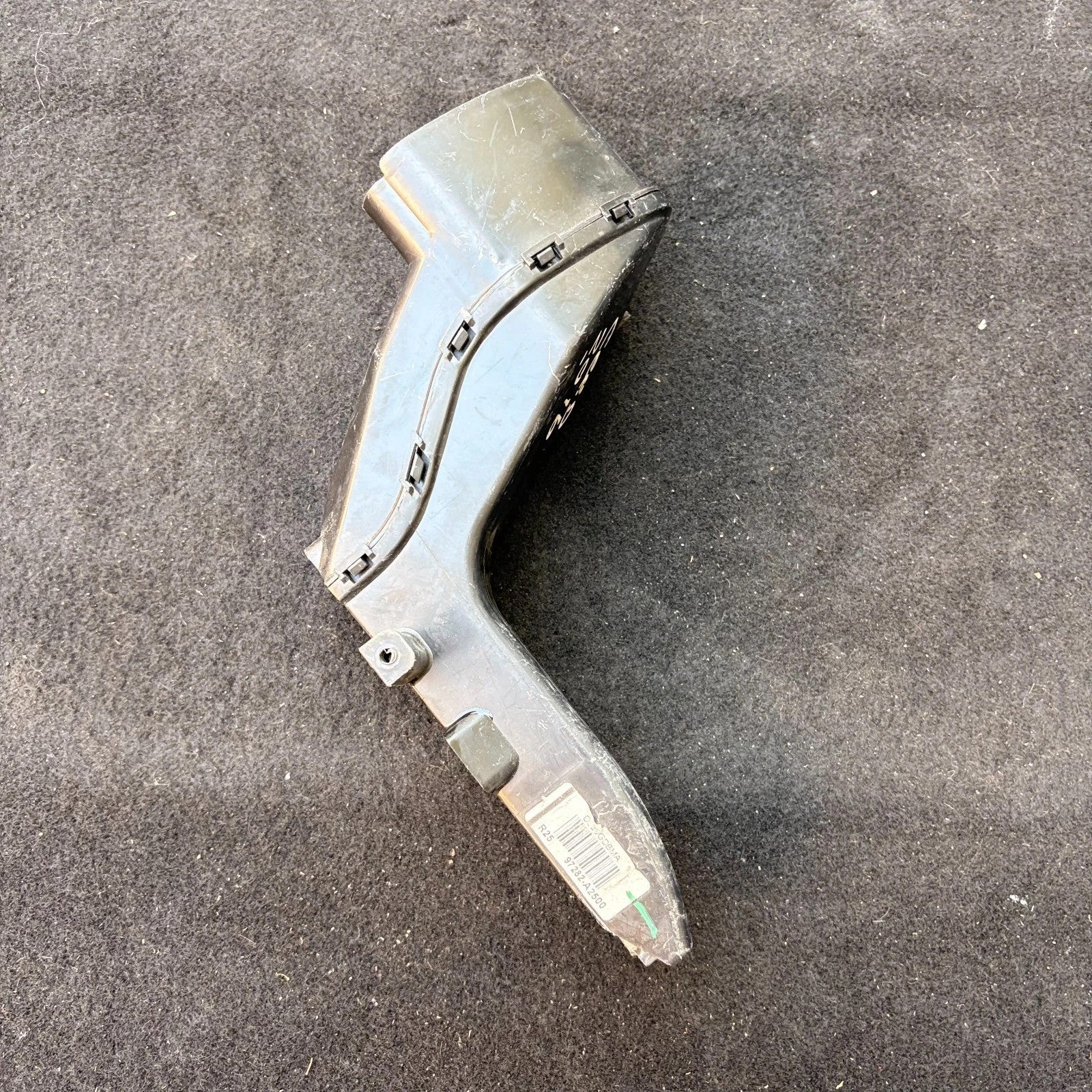 Kia Cee'd MK2 JD 12-18 Dashboard Center Heater Matrix Air Duct Pipe 97282-A2500