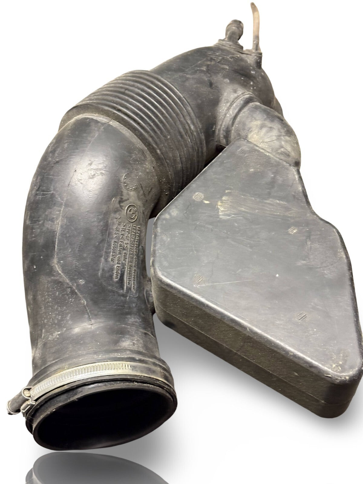 BMW X5 E53 M62 4.4i 4.6is Intake Boot w/Resonator 2000-2003 13717523726 7523726