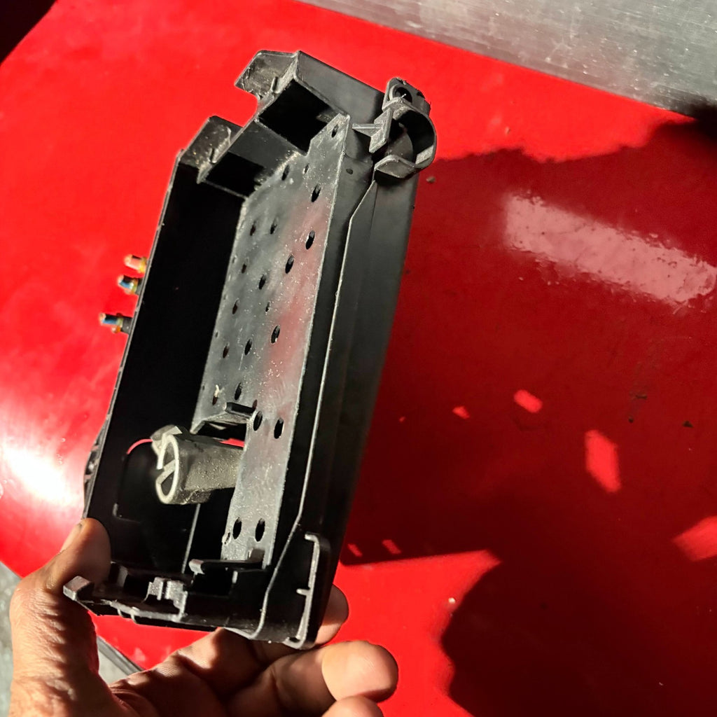 Opel Astra 2012-2016 A Multitimer Fuse Box Control Unit