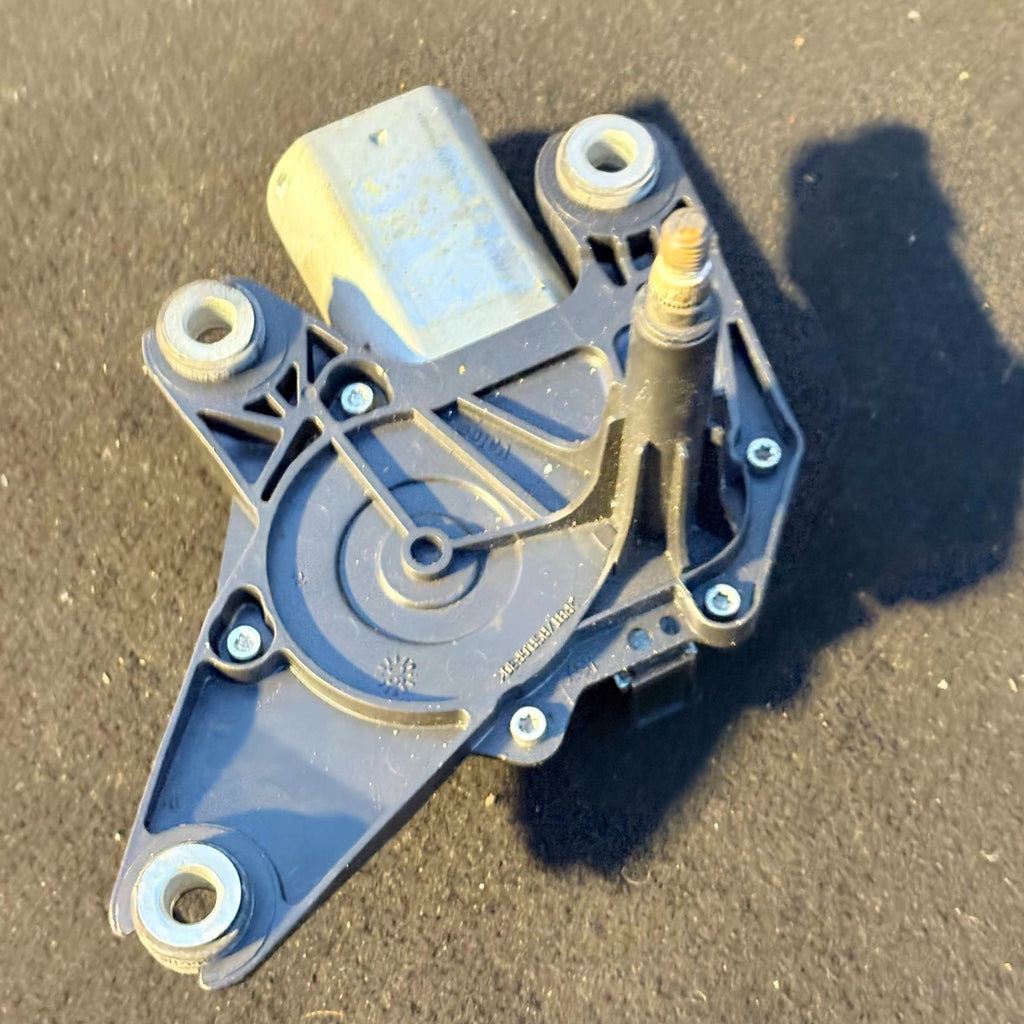 Chrysler 300C Touring Estate 2004-2010 Rear Tailgate Wiper Motor 54003205