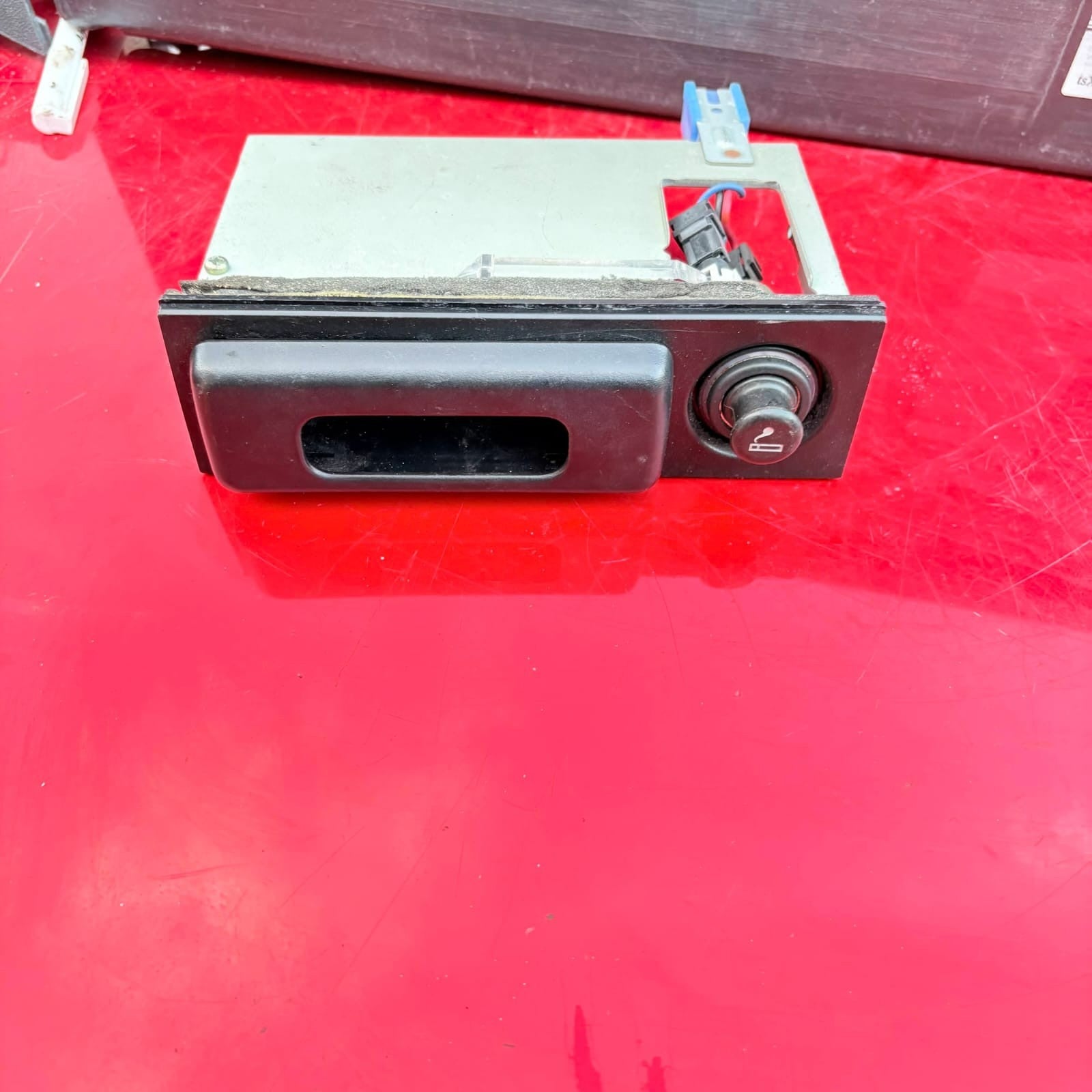 Cigarette Lighter Outlet YD22ETI for Nissan X-Trail 2001 FRF2025526-55