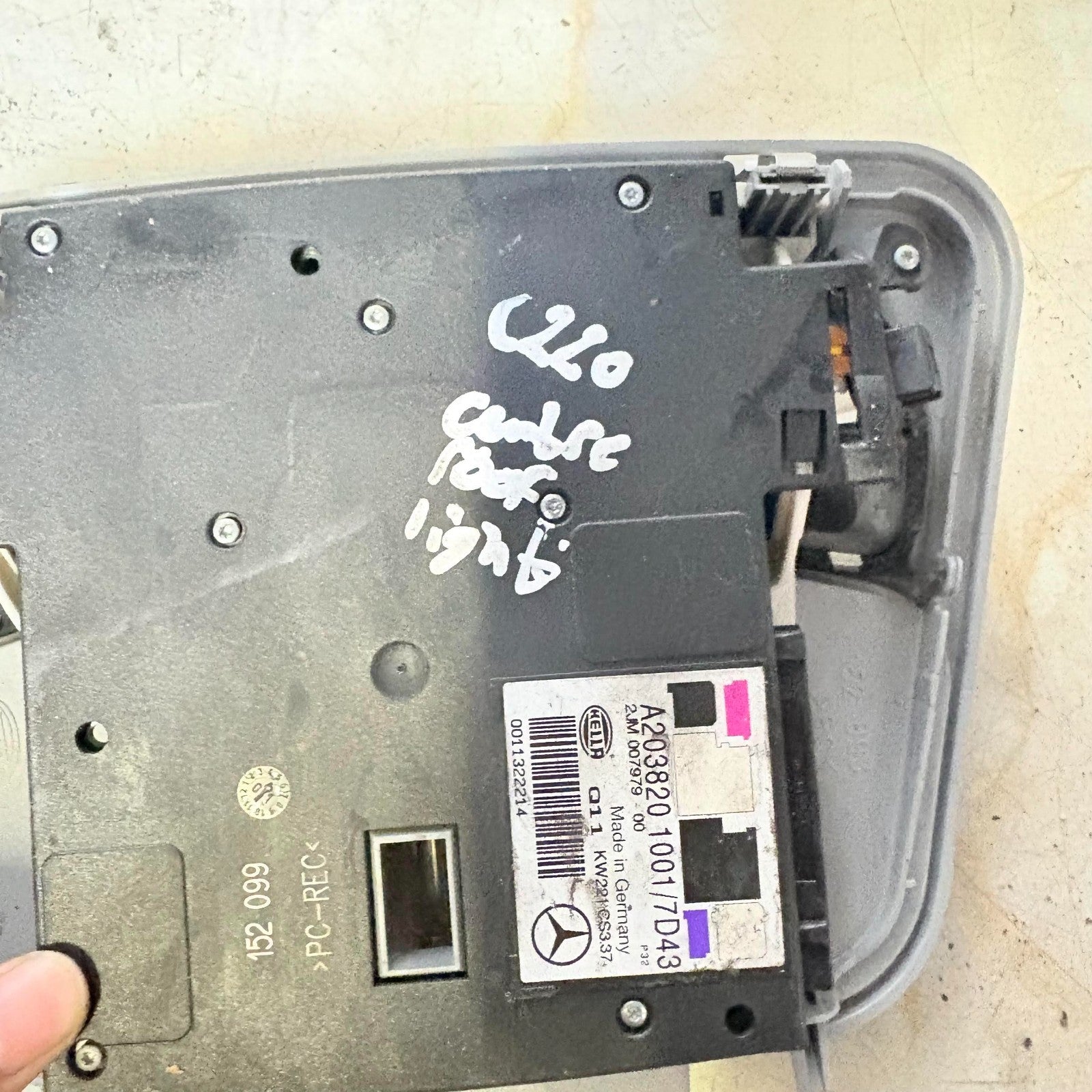 Mercedes C Class W203 2000-2007 C220 Interior Roof Light A2038201001