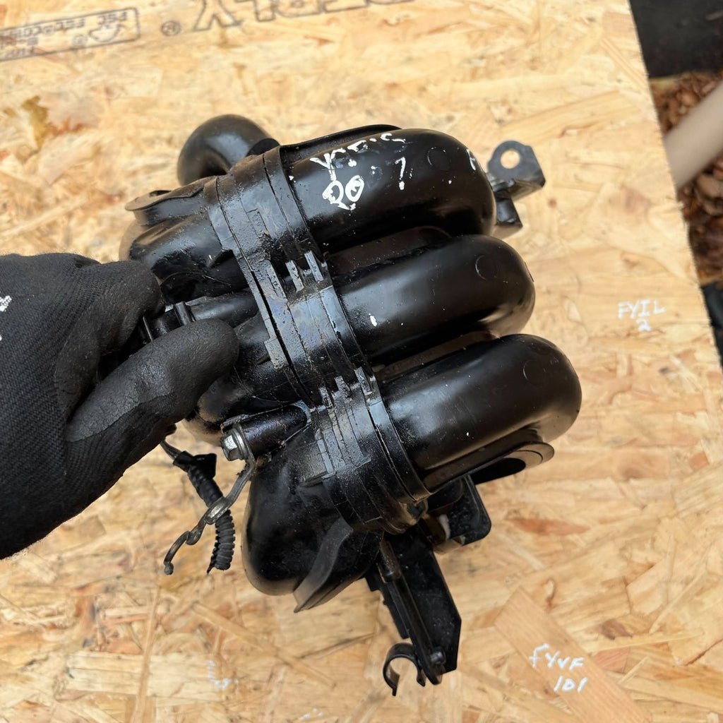 Toyota Yaris Mk2 XP90 1.0 VVT-i 1KR-FE Intake/Inlet Manifold 2006-2011
