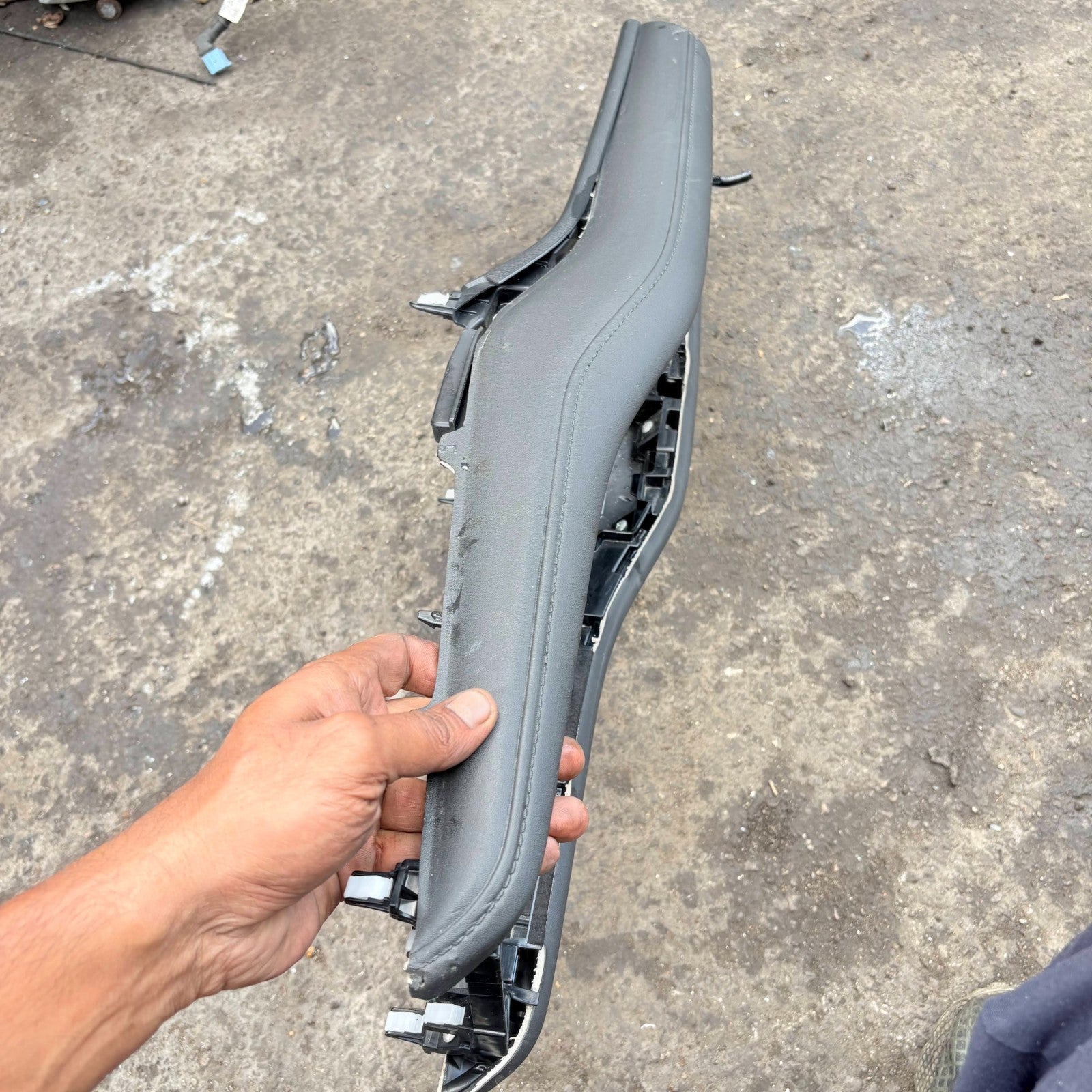 2018 HONDA HR-V FRONT CENTRE CONSOLE TRIM