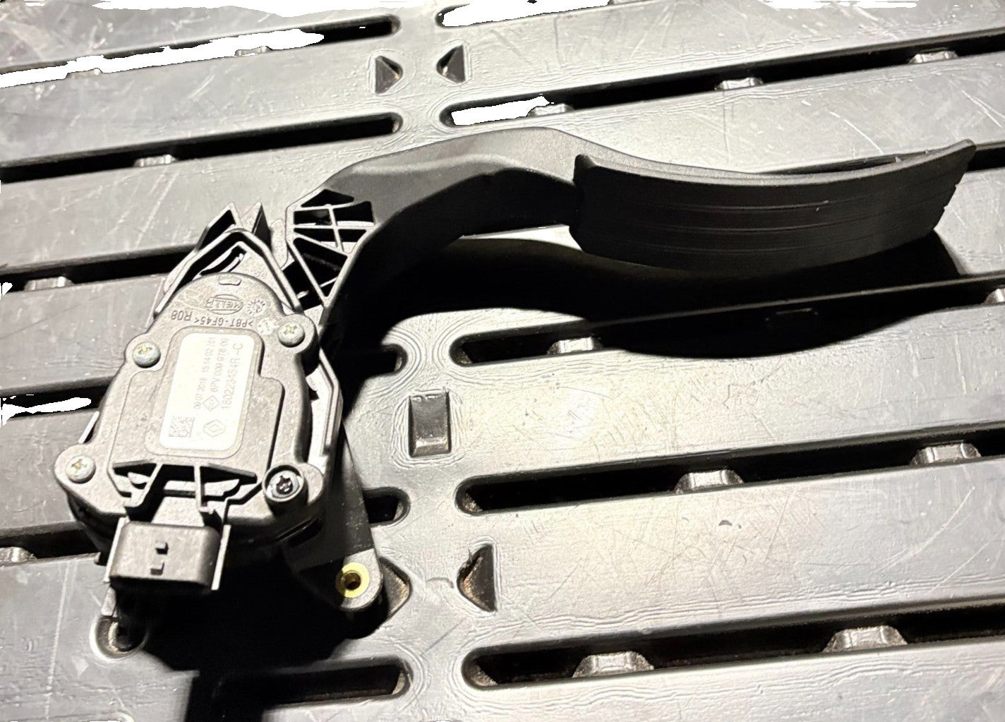 Renault Captur 2013-2019 Accelerator Throttle Pedal 6PV009978-09