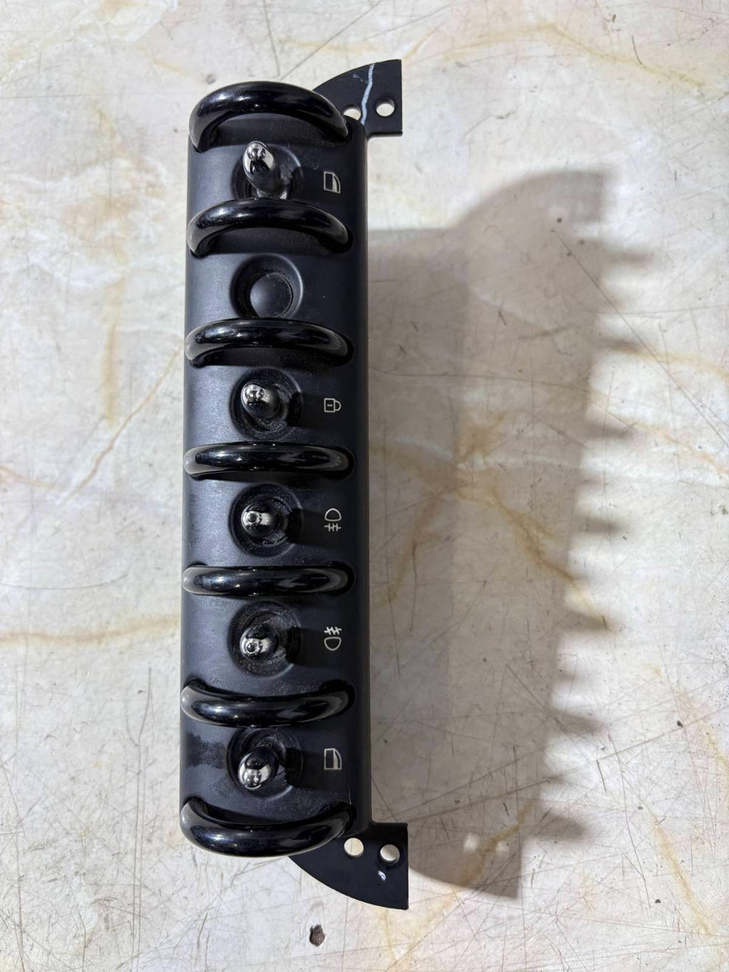 BMW MINI COOPER R50 2005 WINDOW FOG LIGHT DOOR LOCK SWITCH ASSEMBLY 6958029