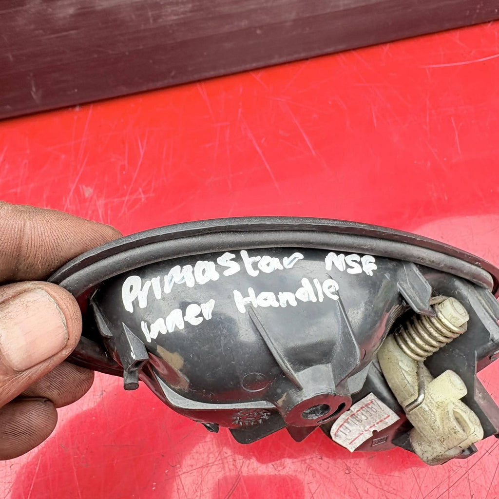 RENAULT MASTER DOOR INTERIOR HANDLE FRONT Right 7700830078, 91127201