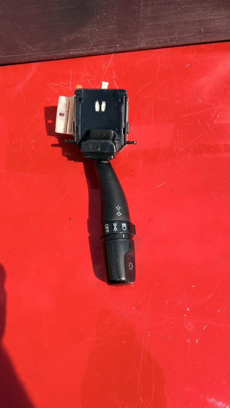 Steering Column Switch Left NTY Fits HYUNDAI Accent II 2006 93420-25110
