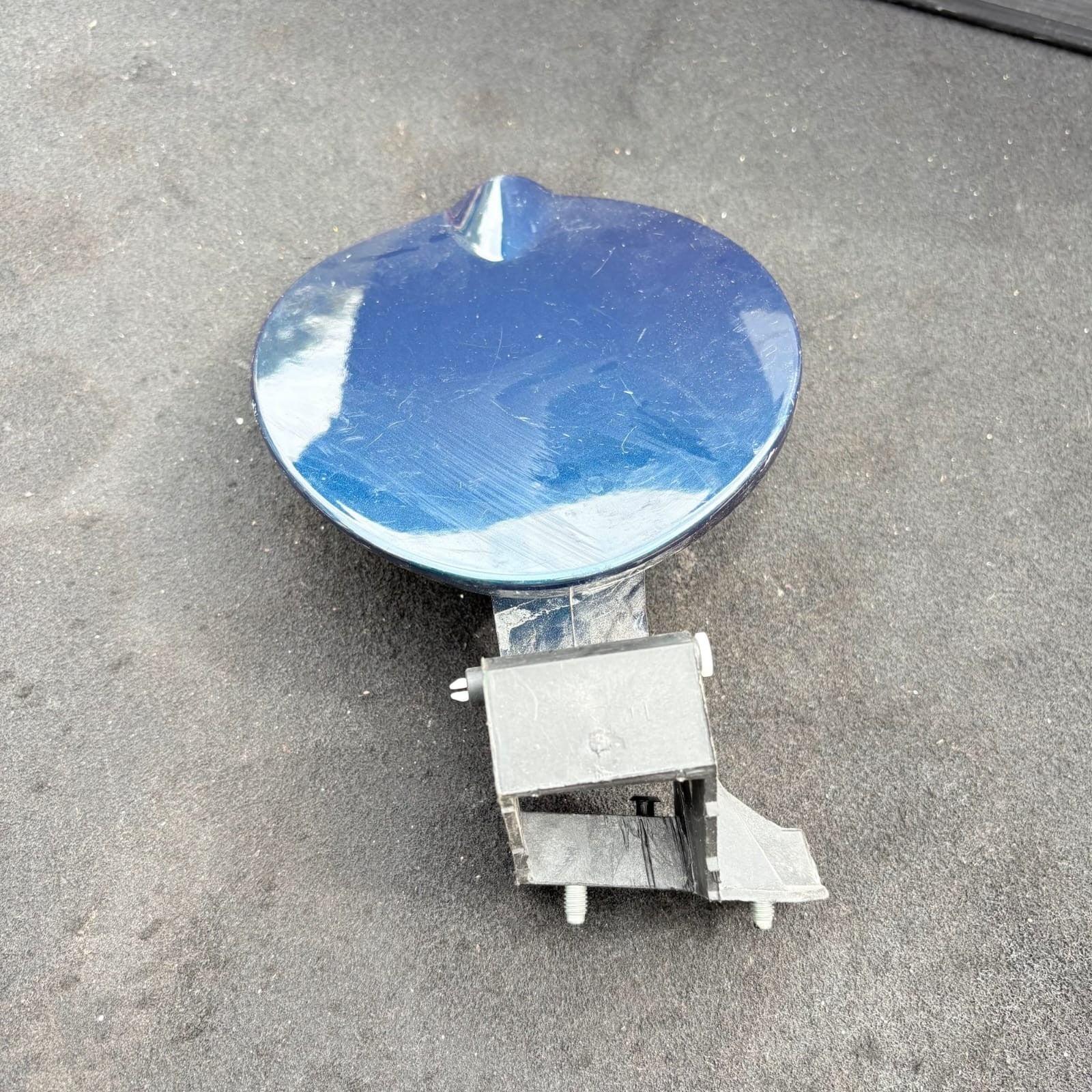Fiat 500 (312) 2015 Fuel Filler Flap/Fuel Door Blue