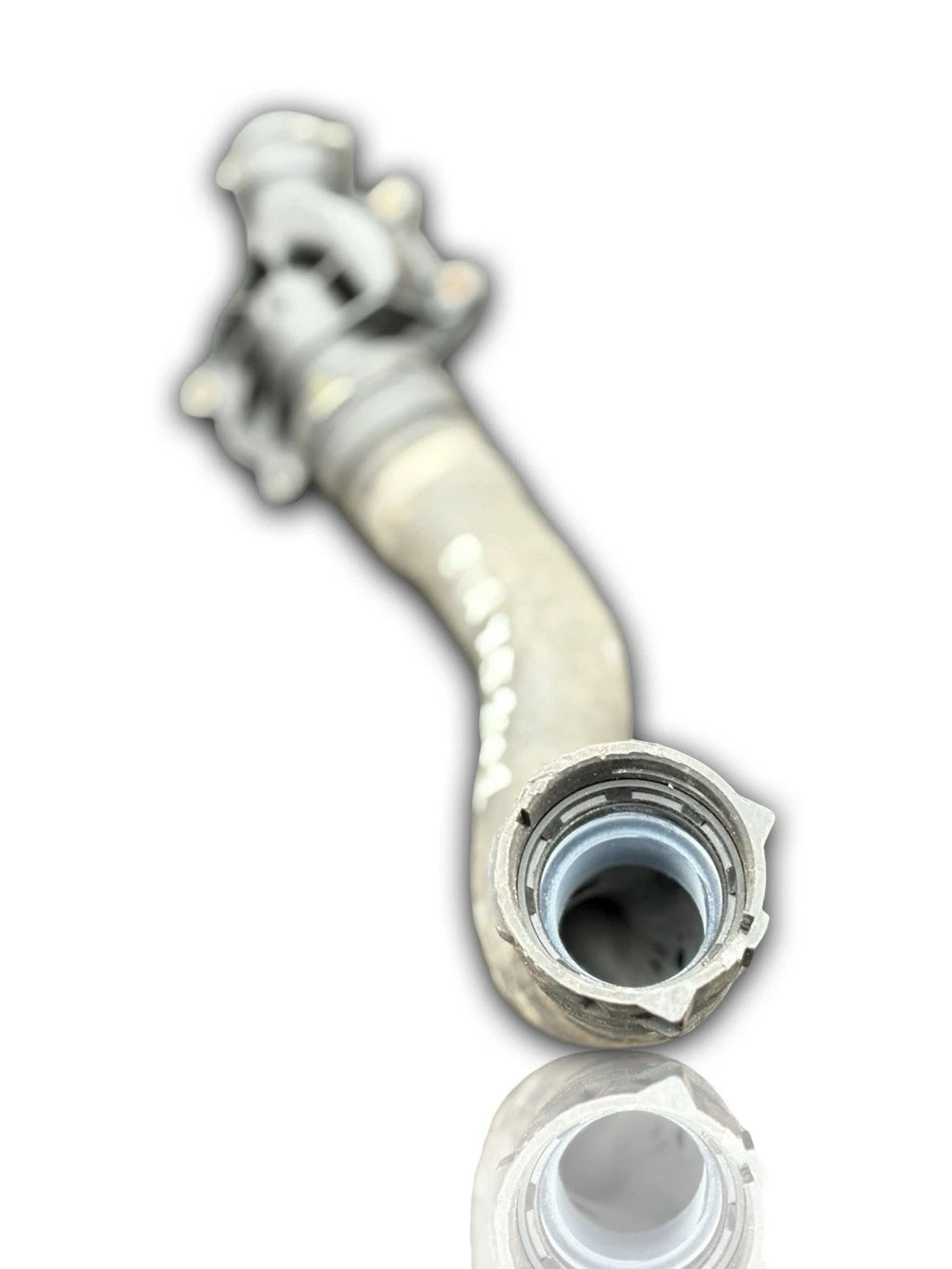 BMW X5 E53 1999-2006 Thermostat Housing With Pipe