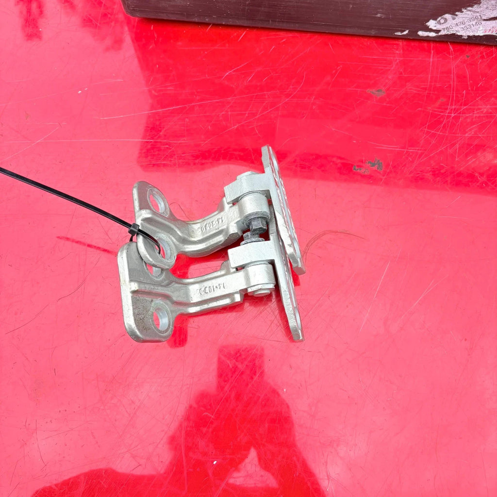 JAGUAR XF 2009 PASSENGER REAR N/S/R DOOR HINGES 8X23-F228A65-AC